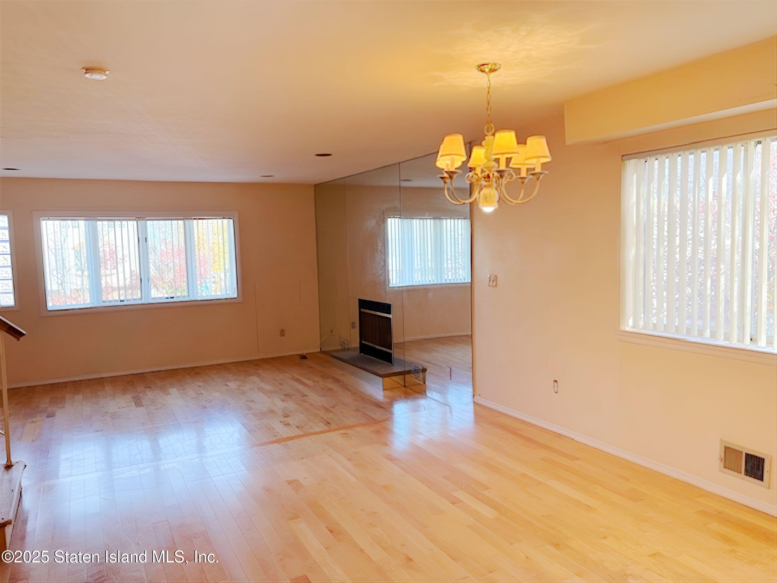 14 Monterey Avenue Image 4