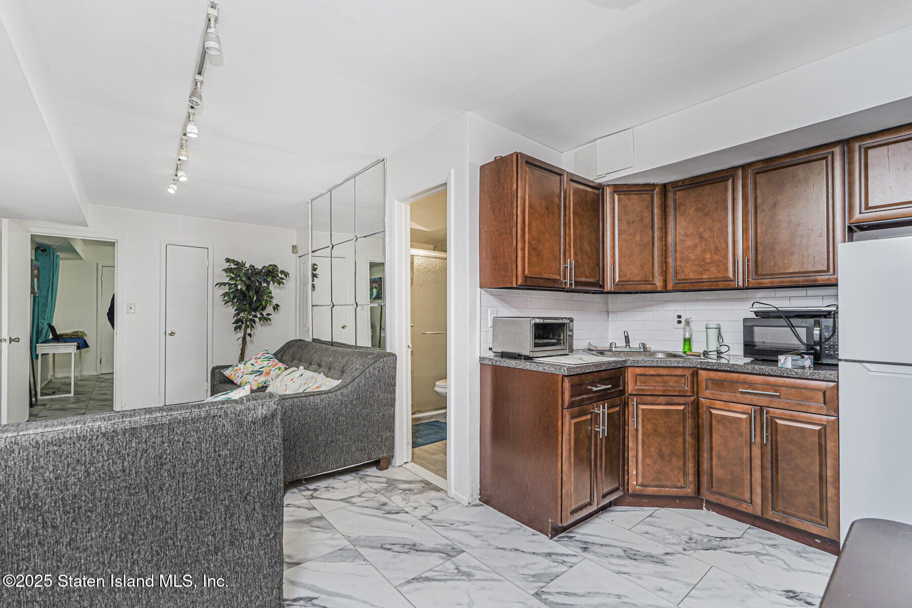 429 Travis Avenue, Staten Island, NY, 10314 image 6