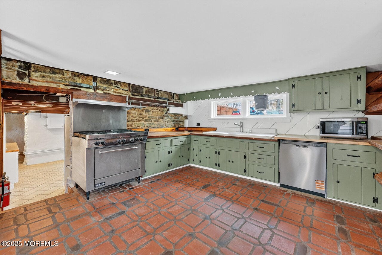 28 Old Clinton Road Image 4