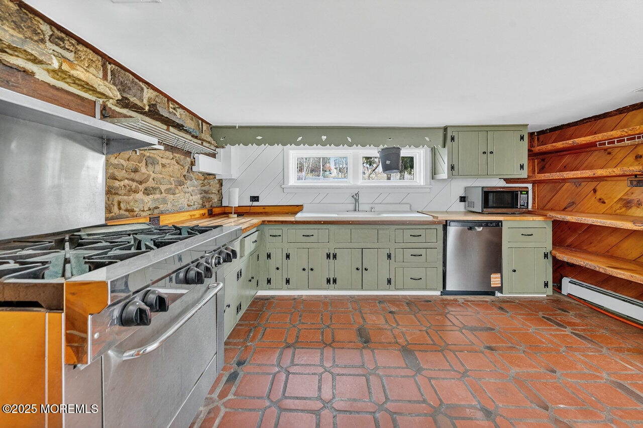 28 Old Clinton Road Image 5