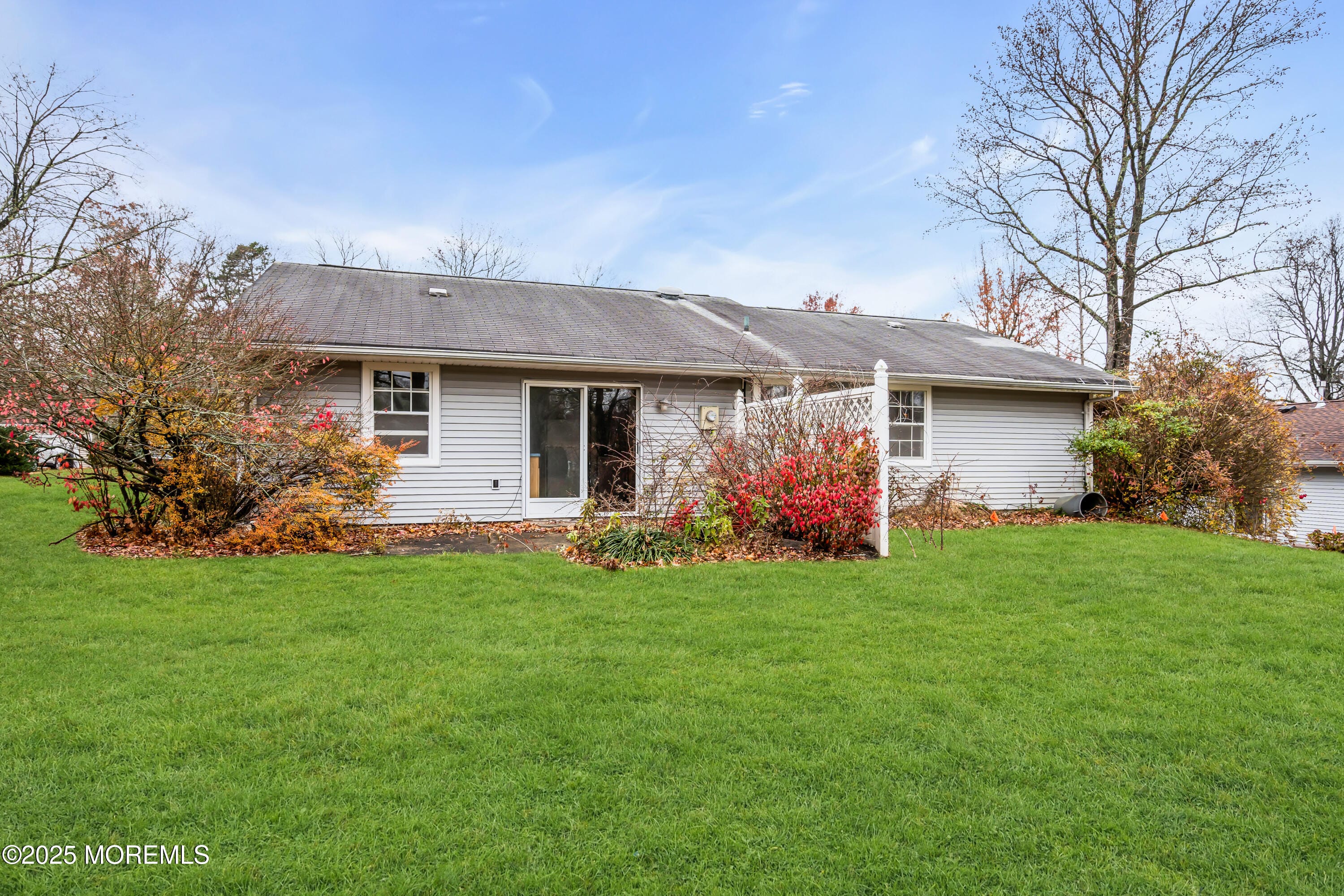 33 Poinsetta Court Image 5