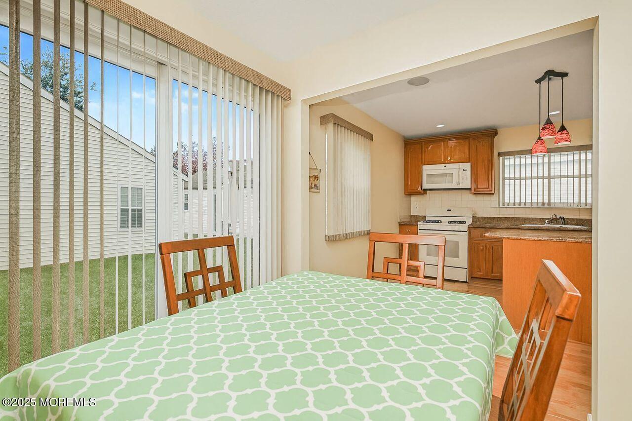 35 Ivy Ridge Close, Freehold, NJ, 07728 image 10