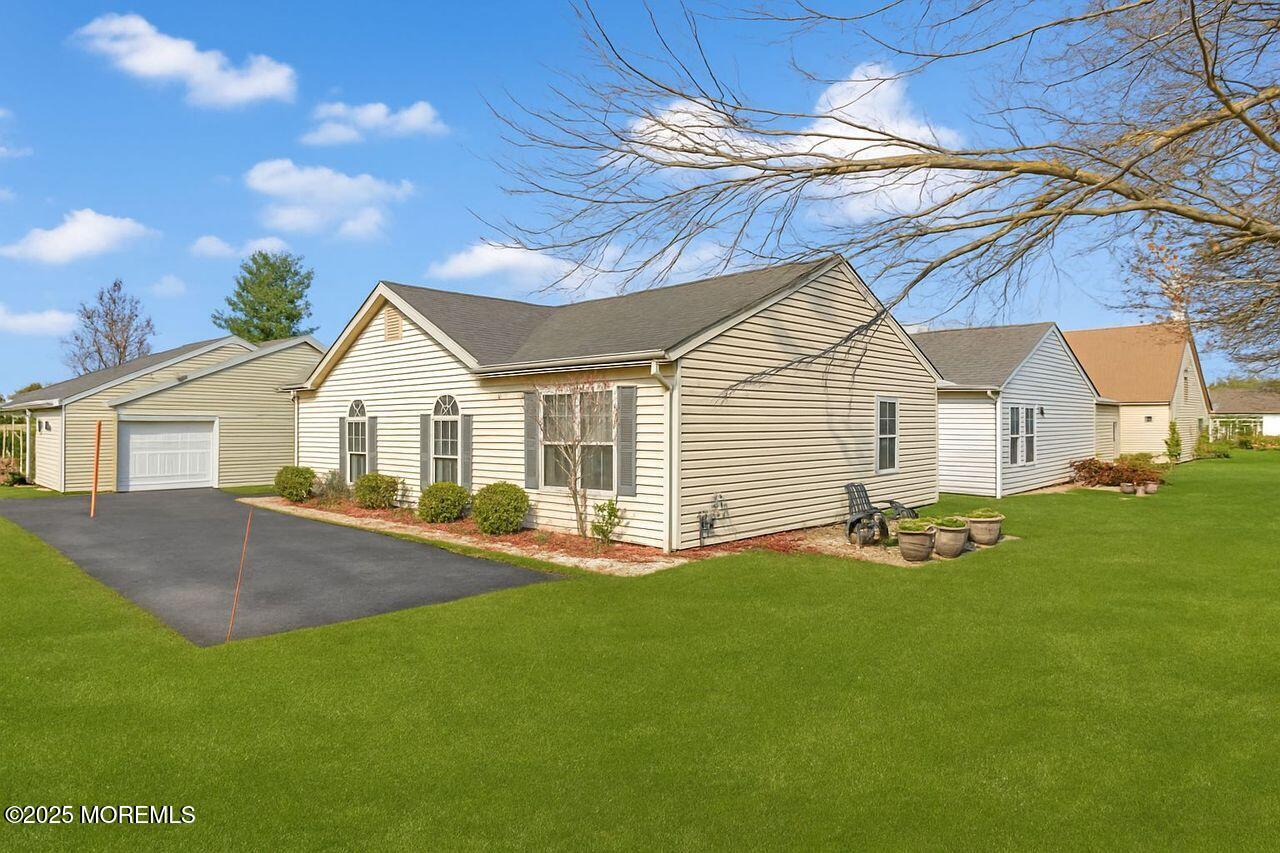 35 Ivy Ridge Close, Freehold, NJ, 07728 image 17