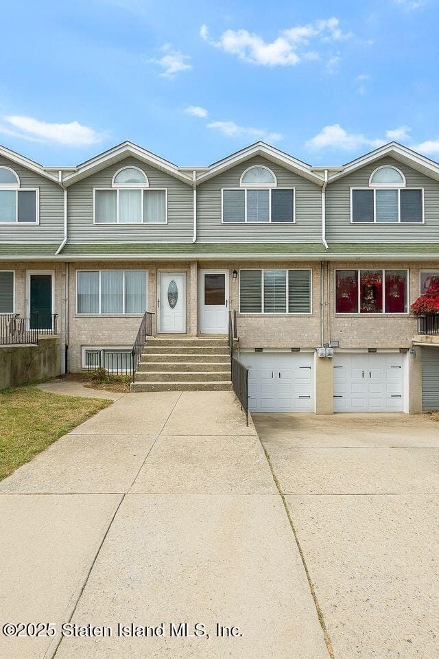 70 Gridley Avenue Image 1