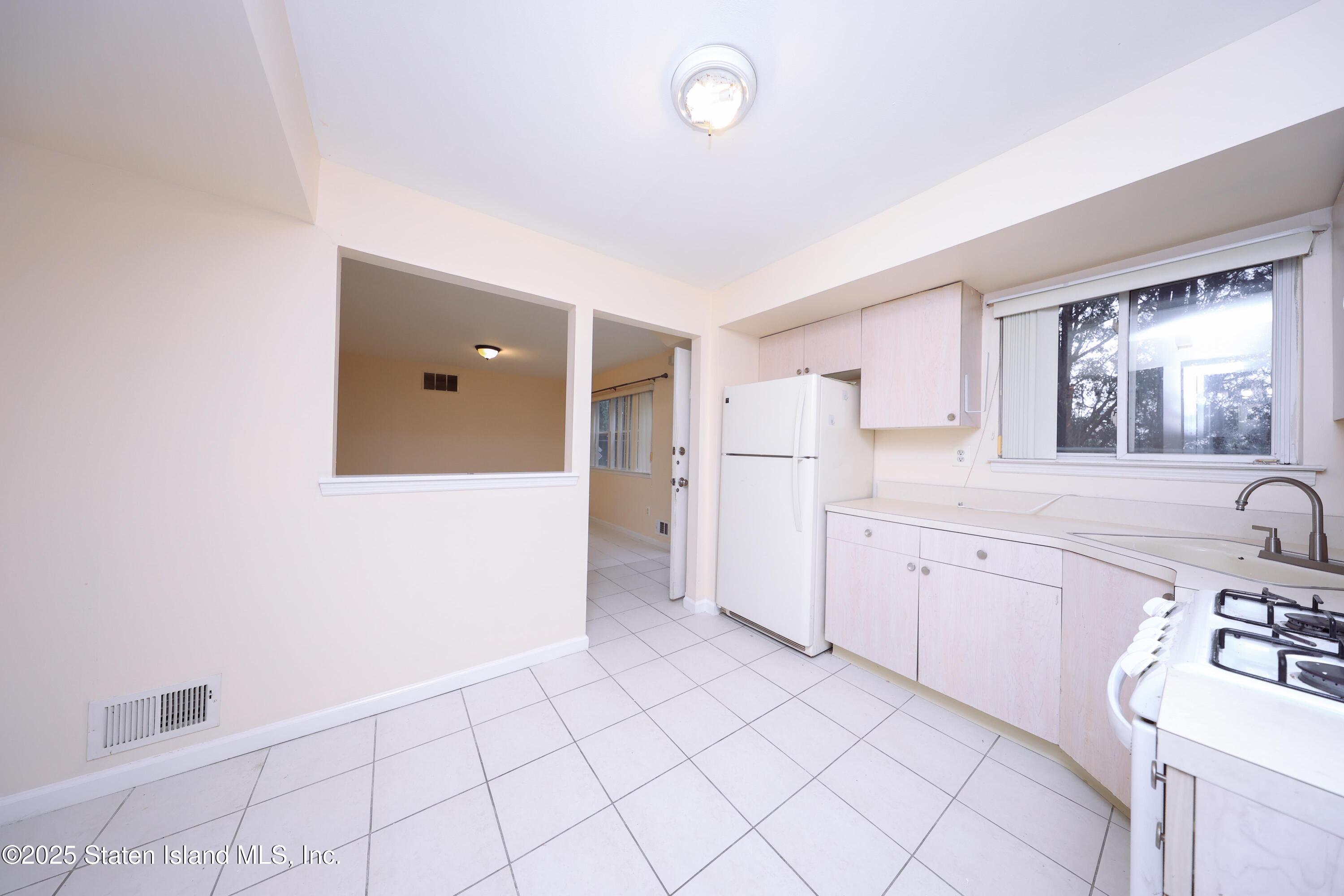 4 Marisa Court, Staten Island, NY, 10314 image 23