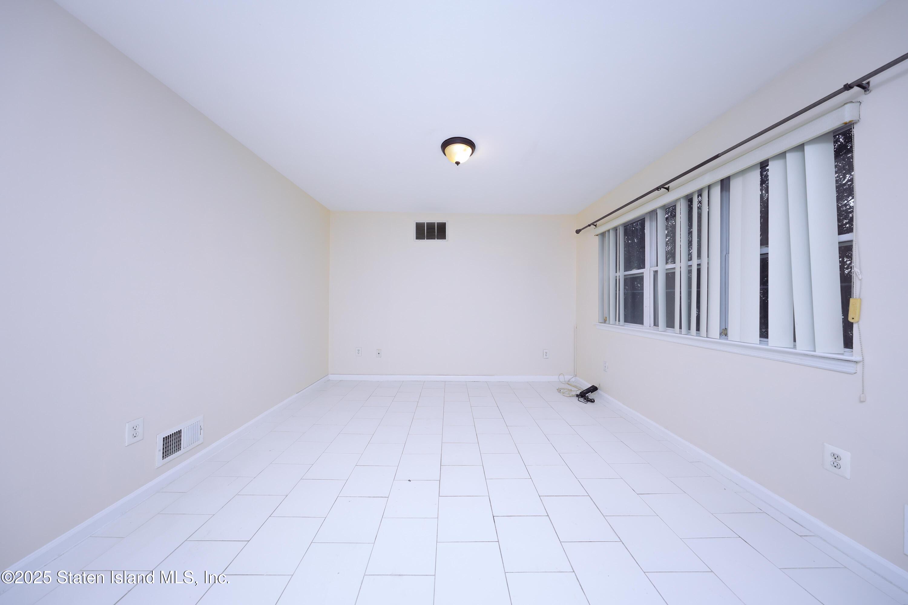 4 Marisa Court, Staten Island, NY, 10314 image 27