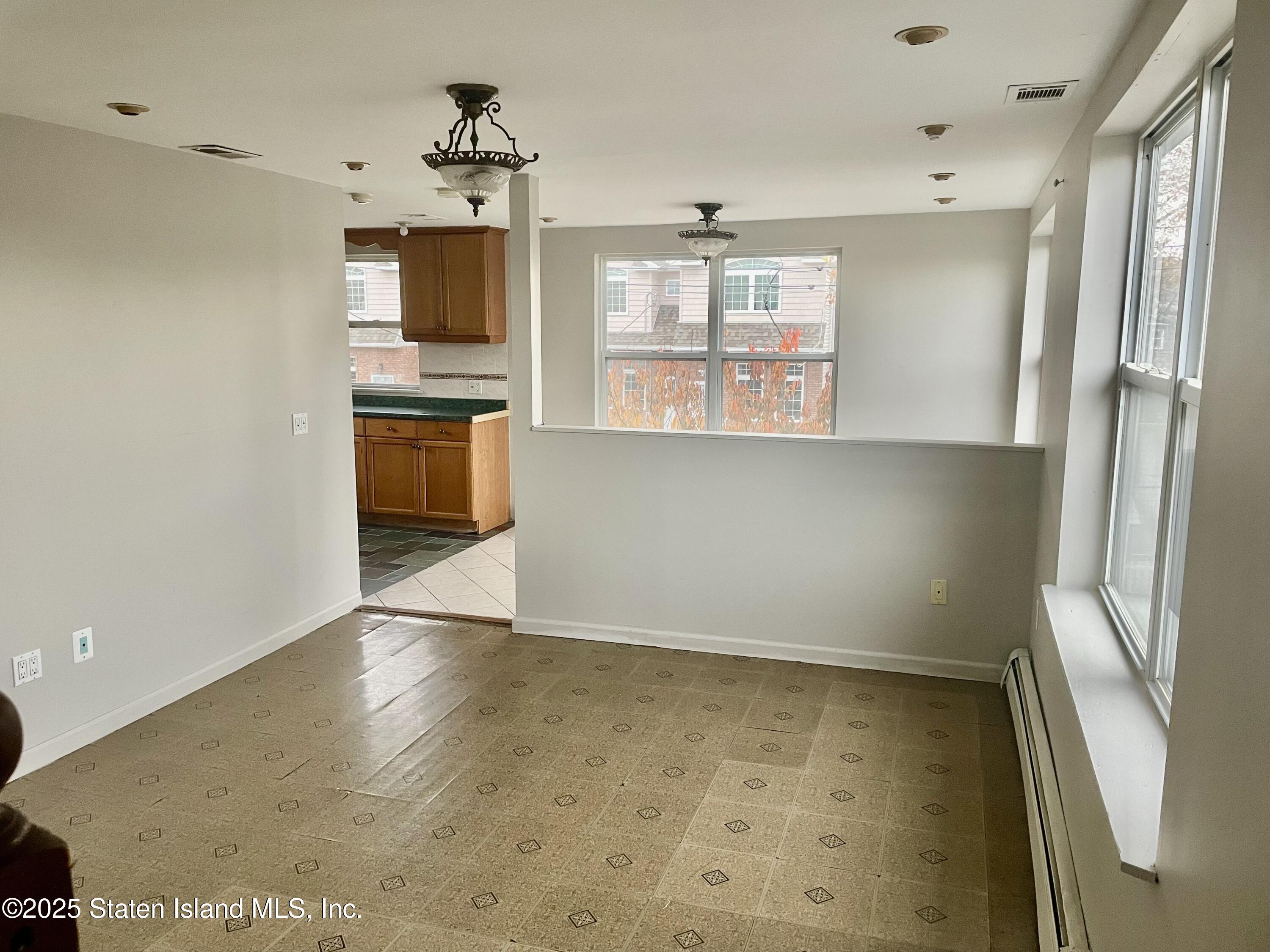 24 Roosevelt Street, Staten Island, NY, 10304 image 13