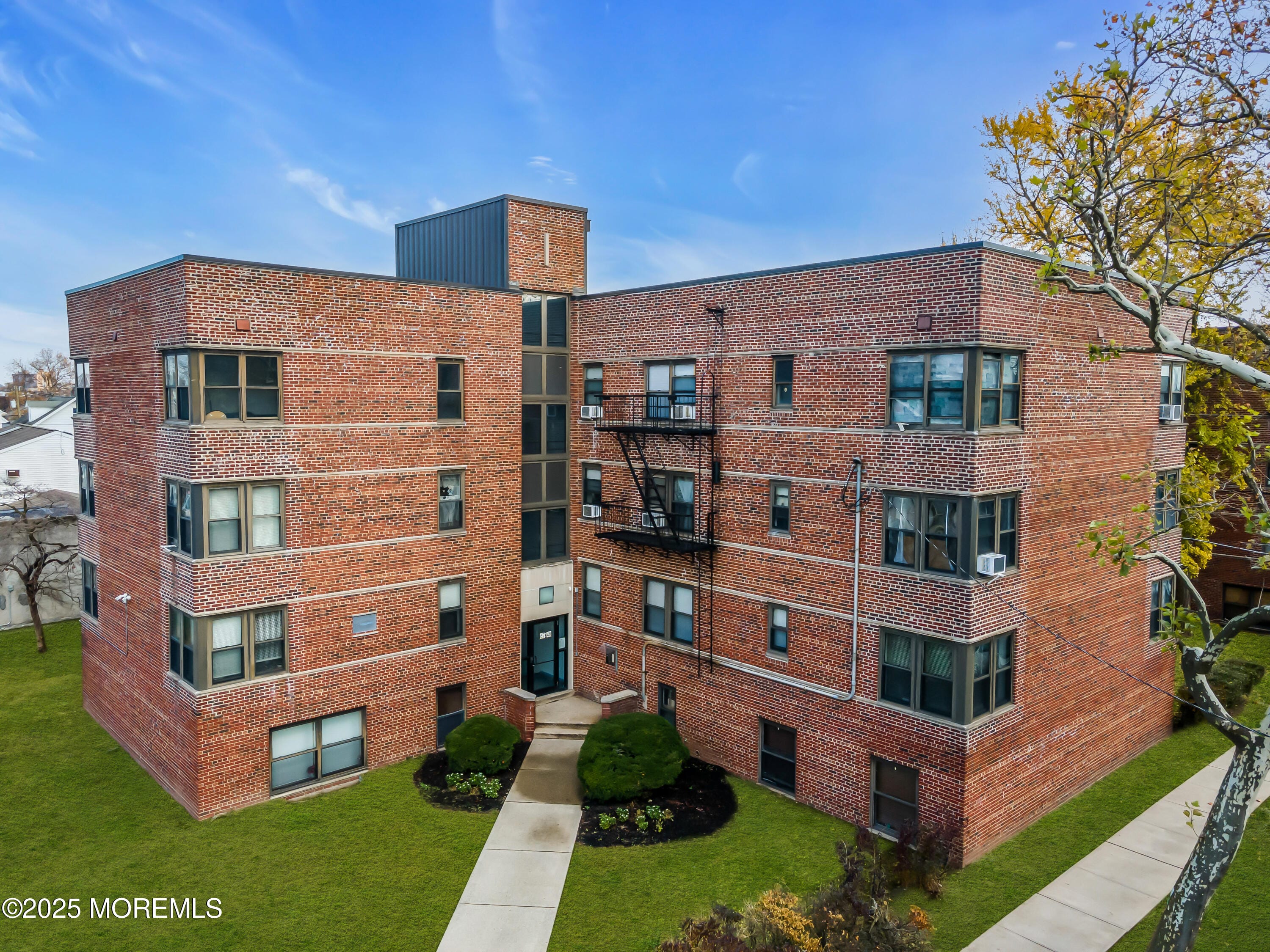 67 W 48th Street 235, Bayonne, NJ, 07002