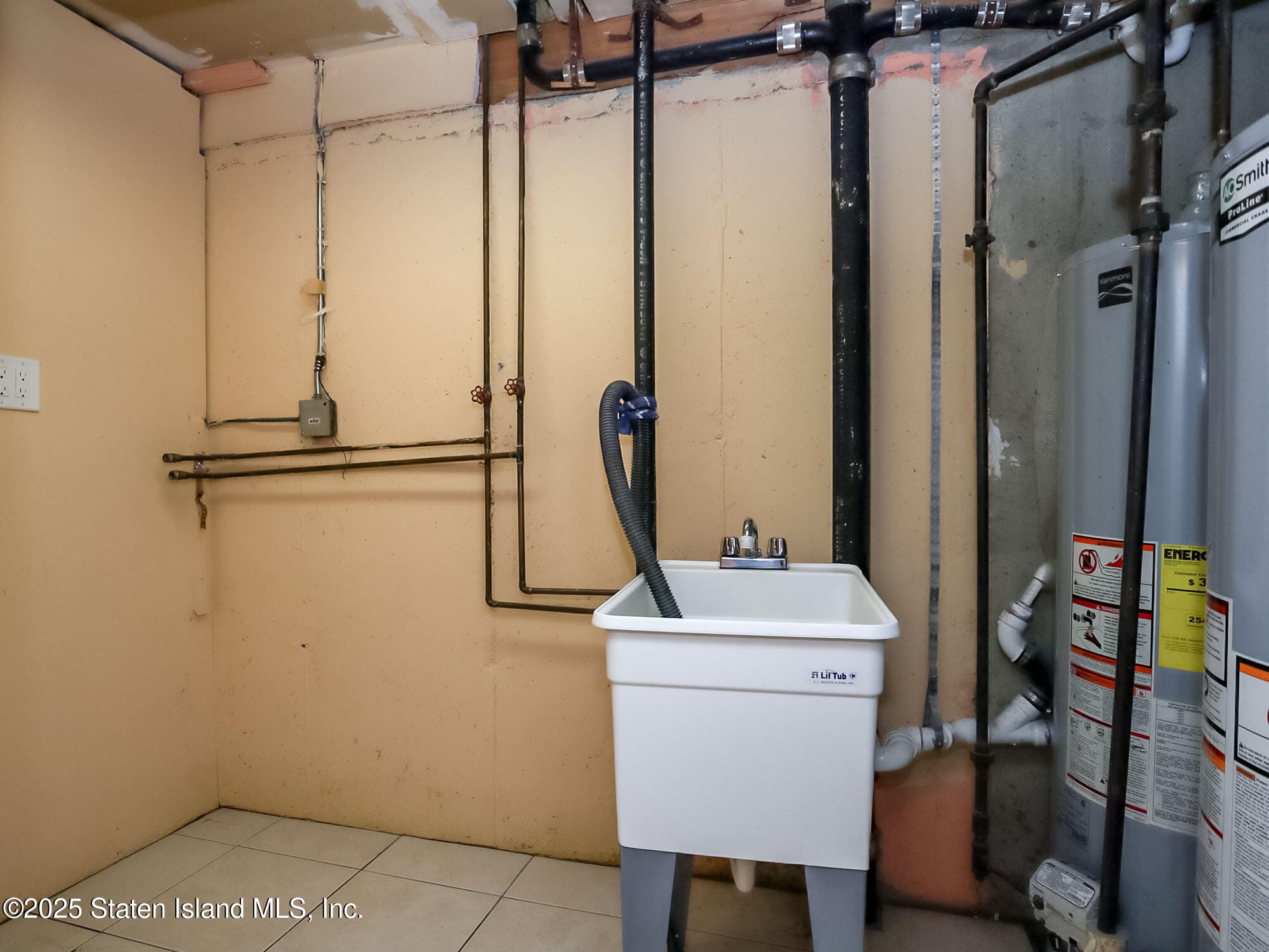 43 Cherrywood Court, Staten Island, NY, 10308 image 29