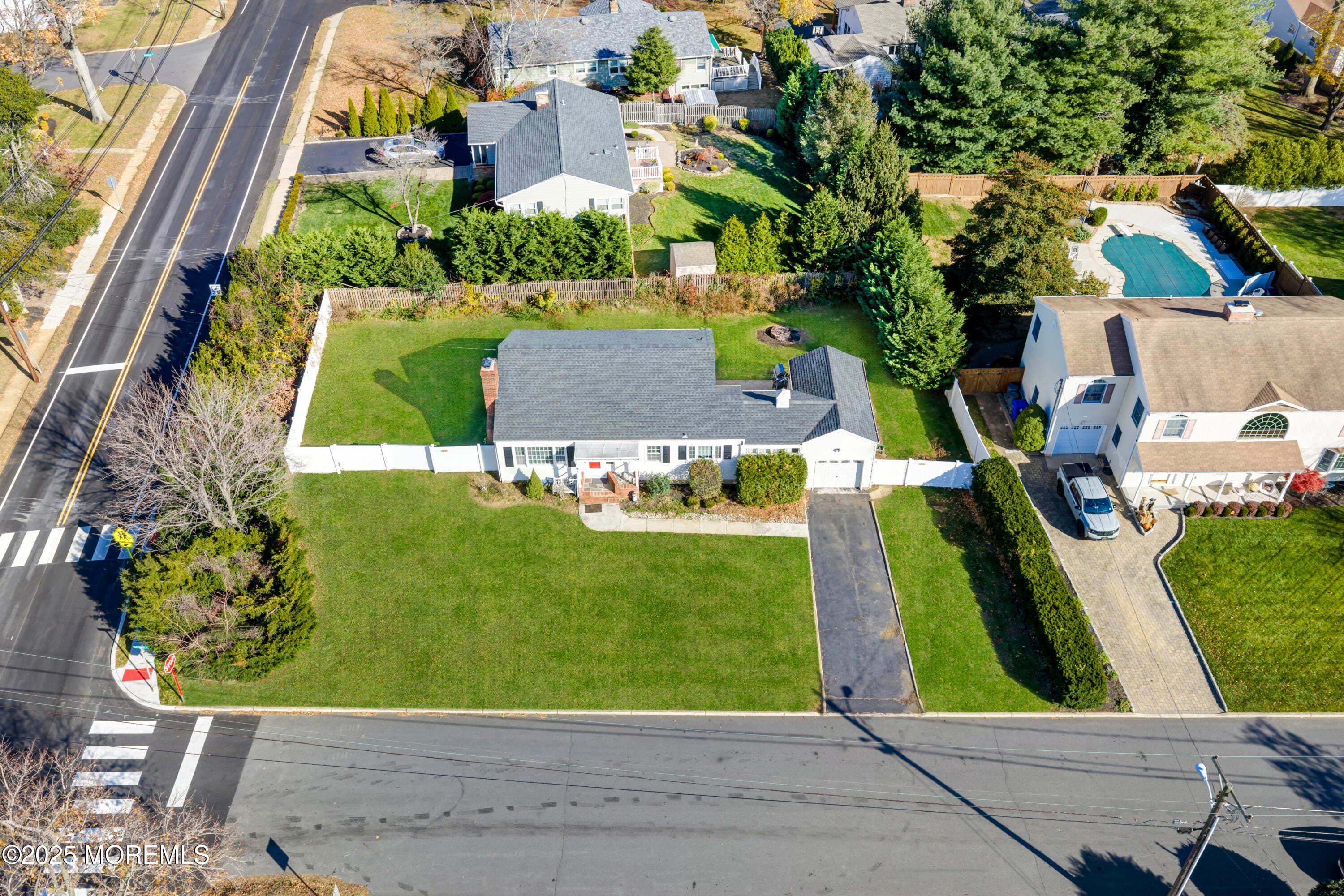 67 Victoria Place Image 2