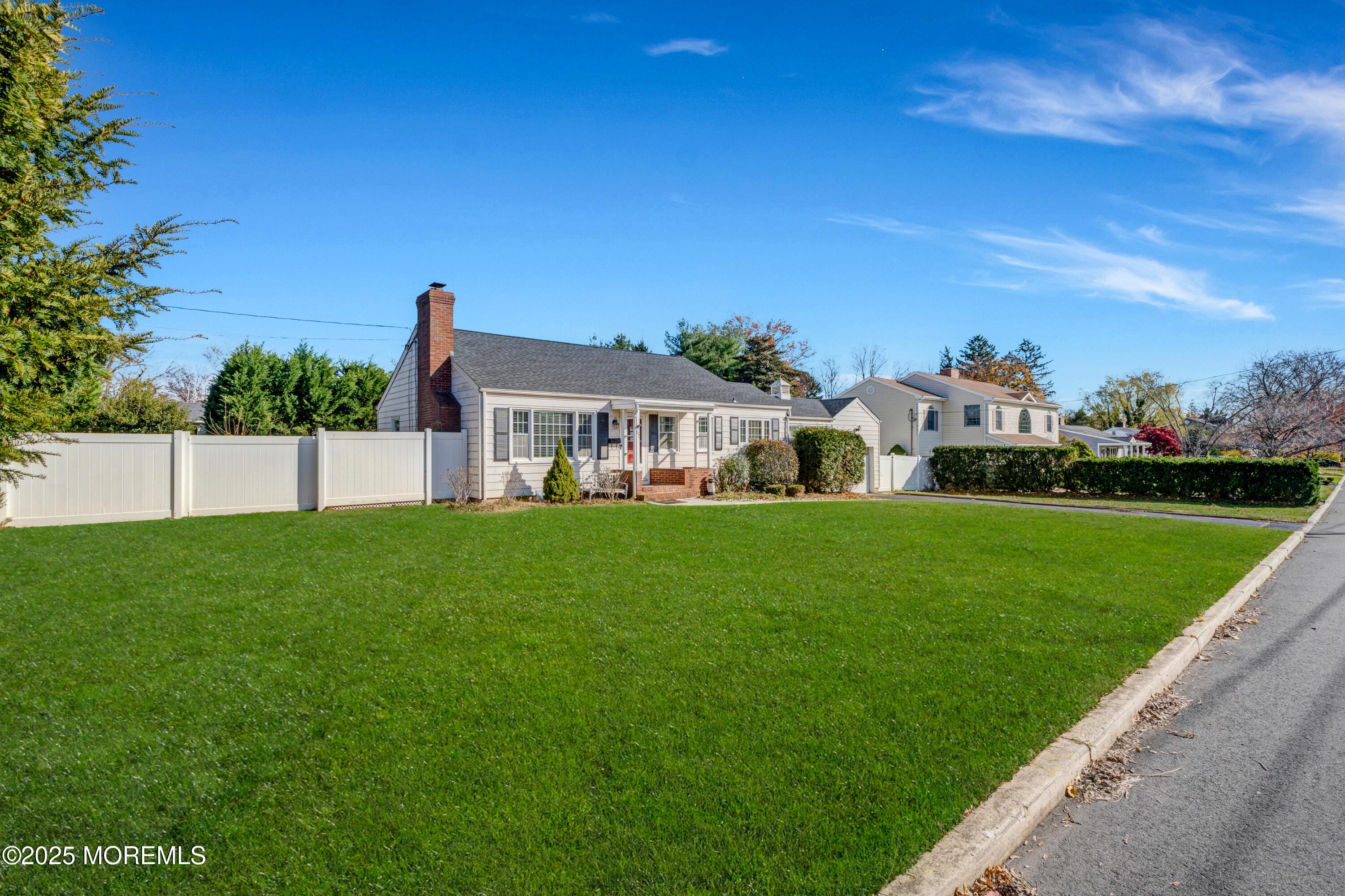 67 Victoria Place Image 4