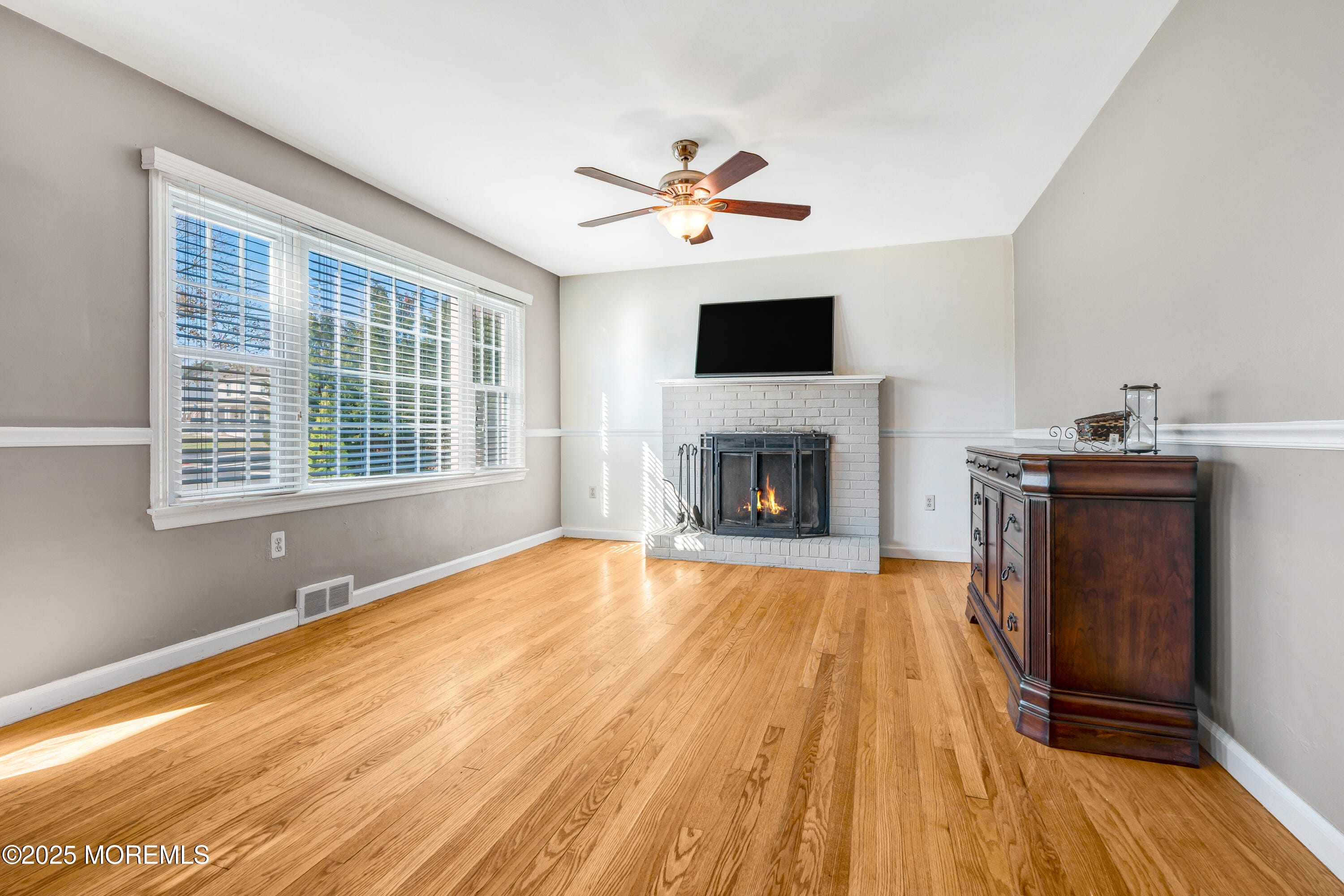 67 Victoria Place, Red Bank, NJ, 07701 image 9