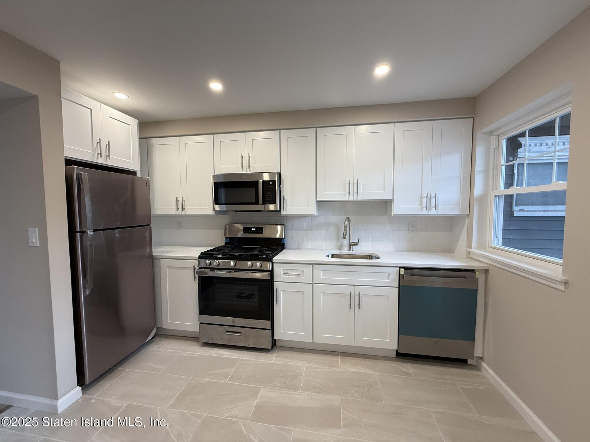 189 Pond Way A Image 2