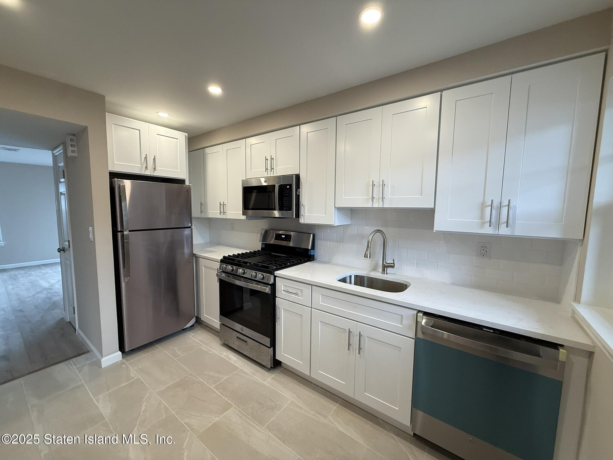 189 Pond Way A Image 3