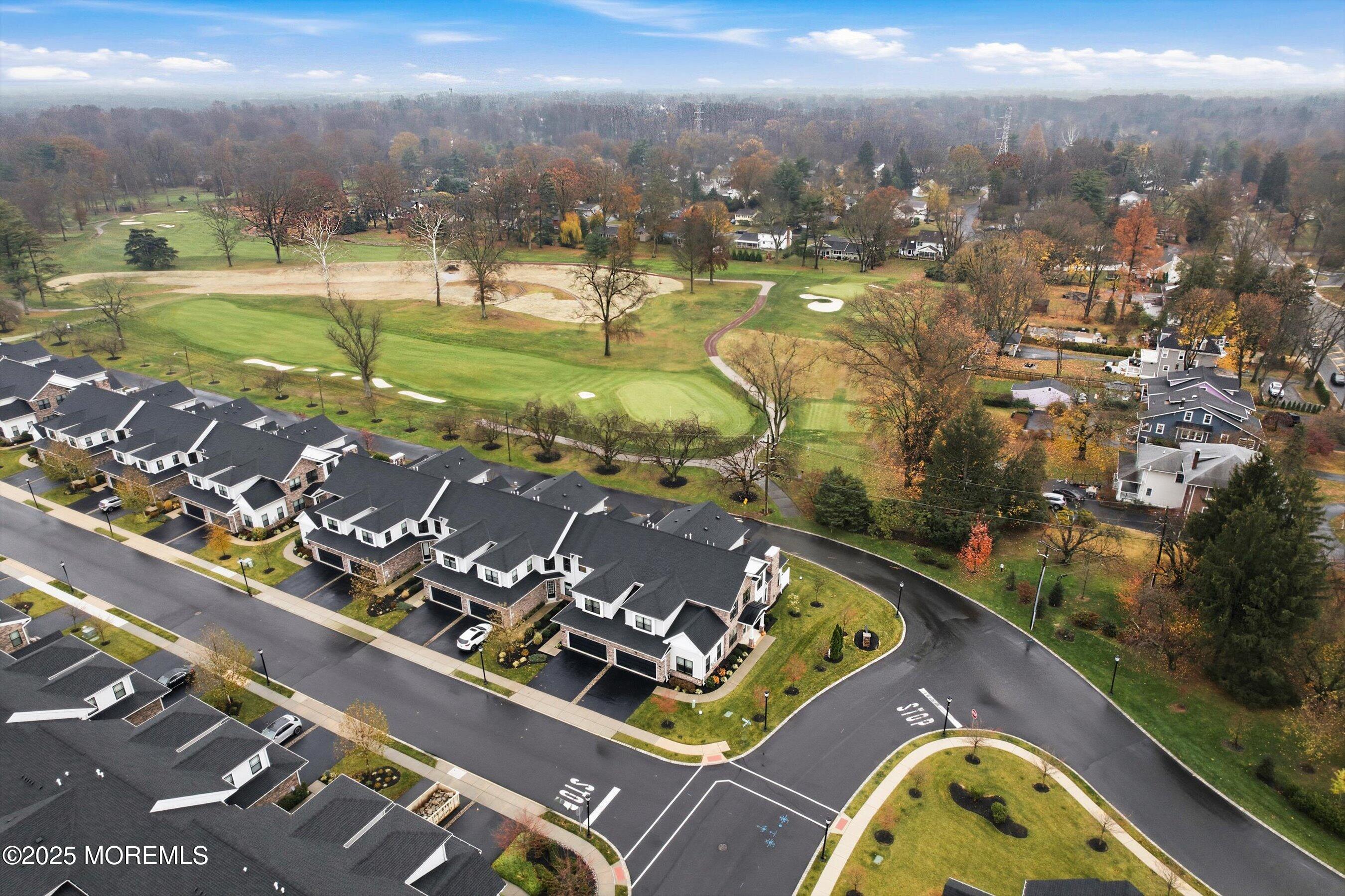 4 Dogleg Lane Image 3