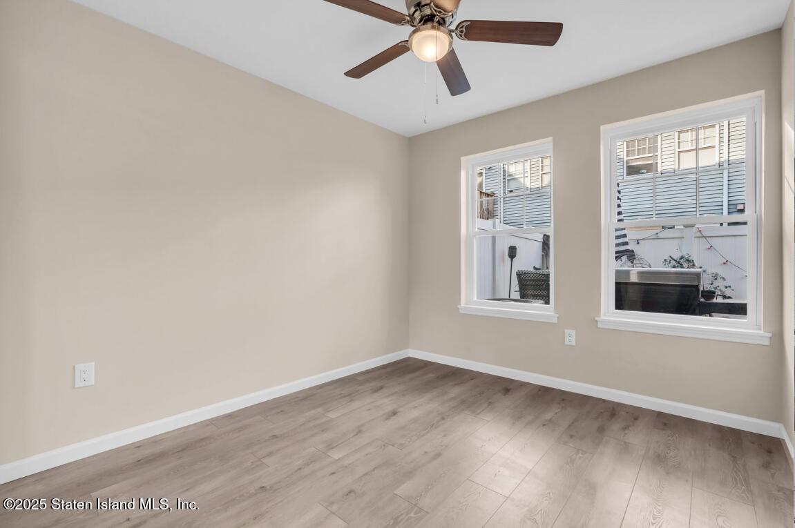 189 Pond Way A, Staten Island, NY, 10303 image 9