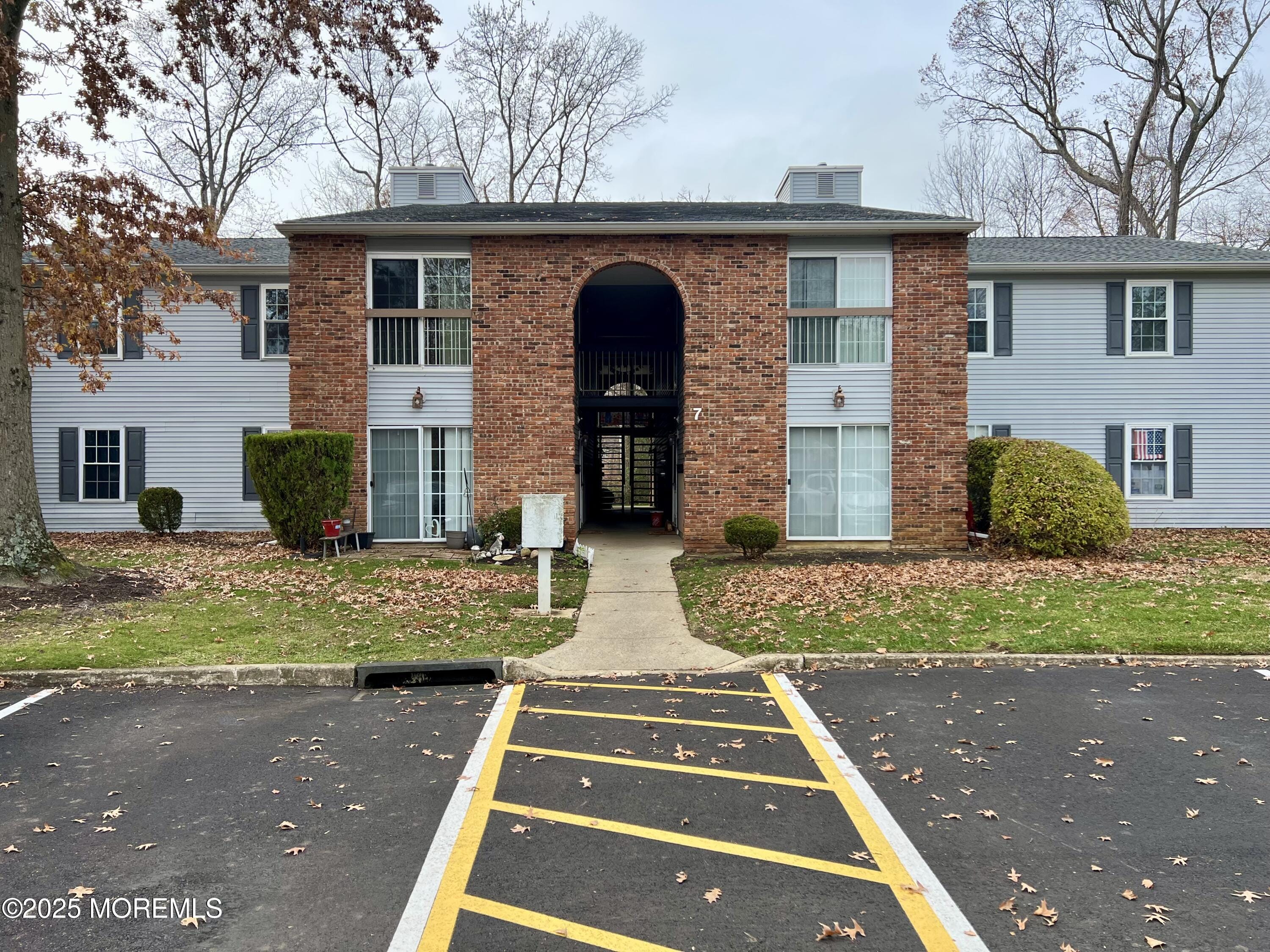 7 Seattle Court 5 Image 1