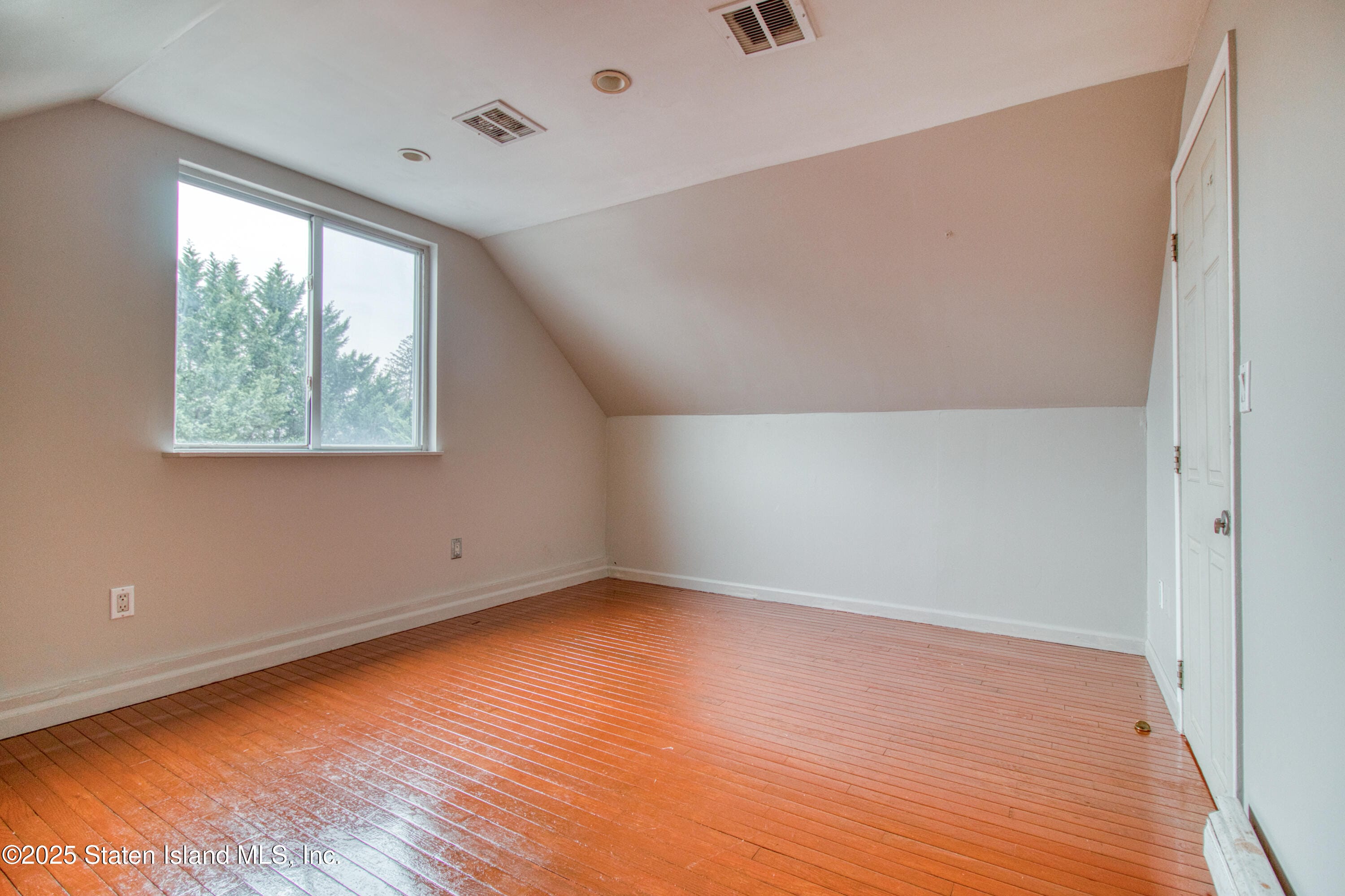 24 Roosevelt Street, Staten Island, NY, 10304 image 31