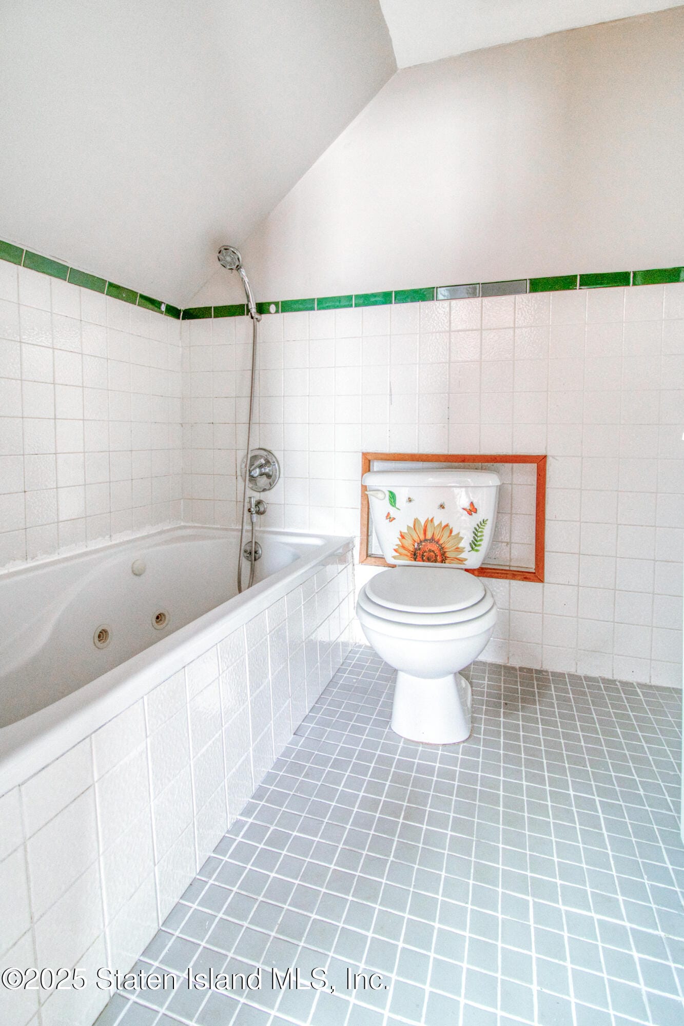 24 Roosevelt Street, Staten Island, NY, 10304 image 32