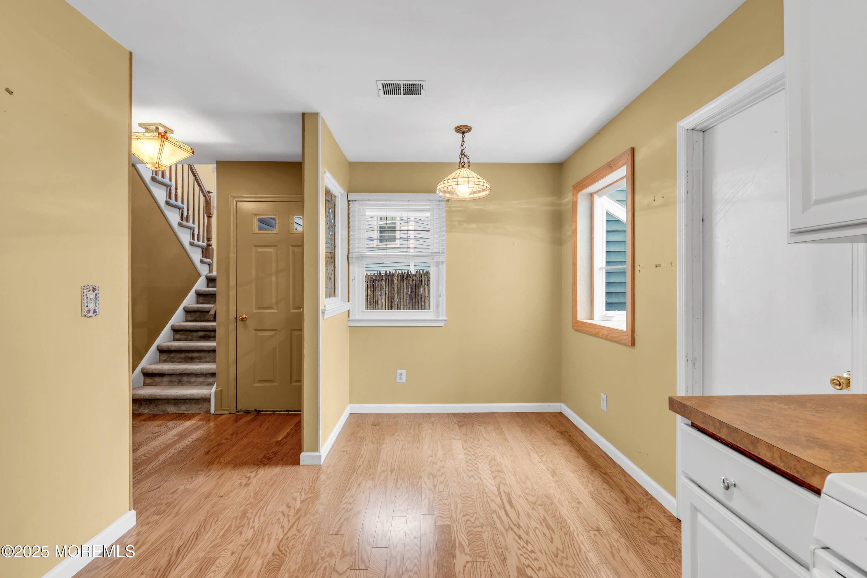 8 Harte Court Image 5