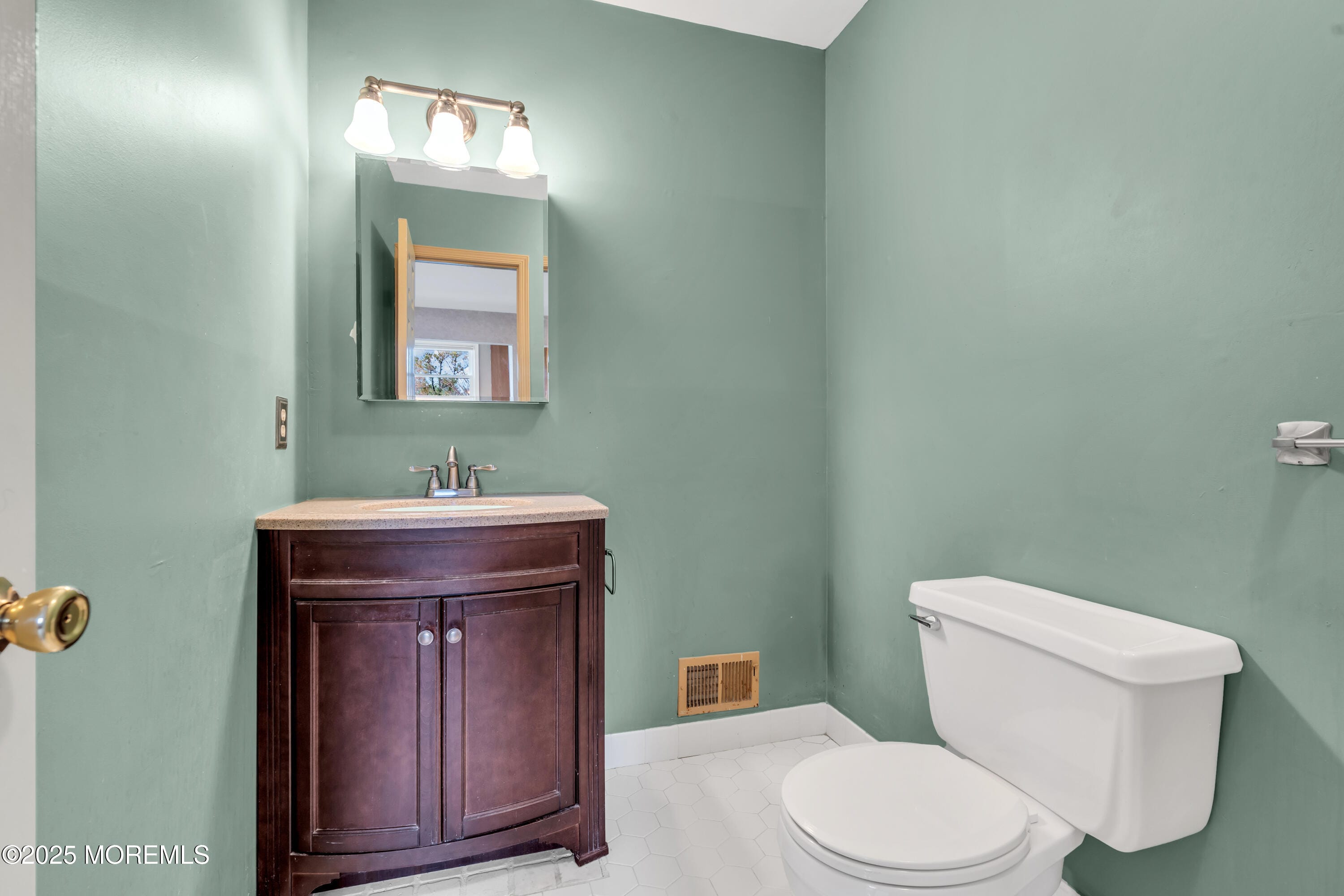 8 Harte Court, Freehold, NJ, 07728 image 13