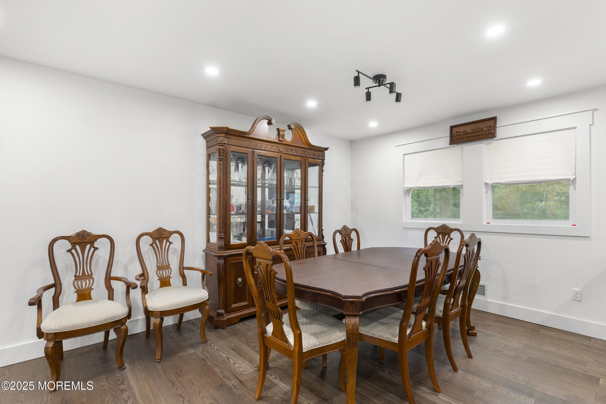 741 Lakehurst Avenue Image 5