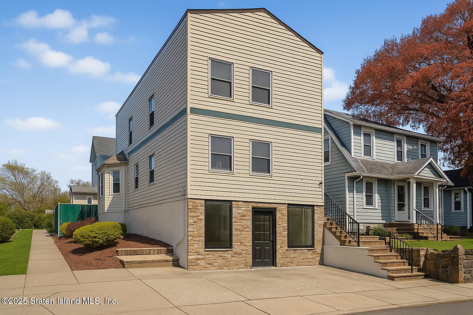 262 Maine Avenue Image 1