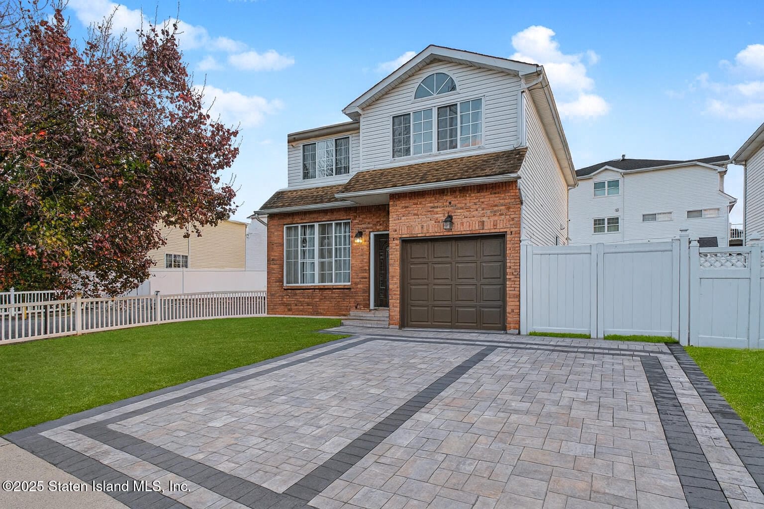 122 Clay Pit Road, Staten Island, NY, 10309