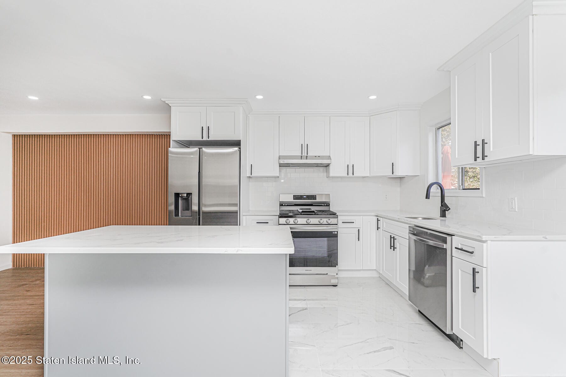 23 Caswell Lane, Staten Island, NY, 10314 image 18