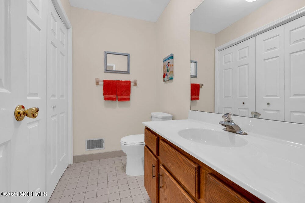 24 Old Mill Court, Wall, NJ, 07719 image 16