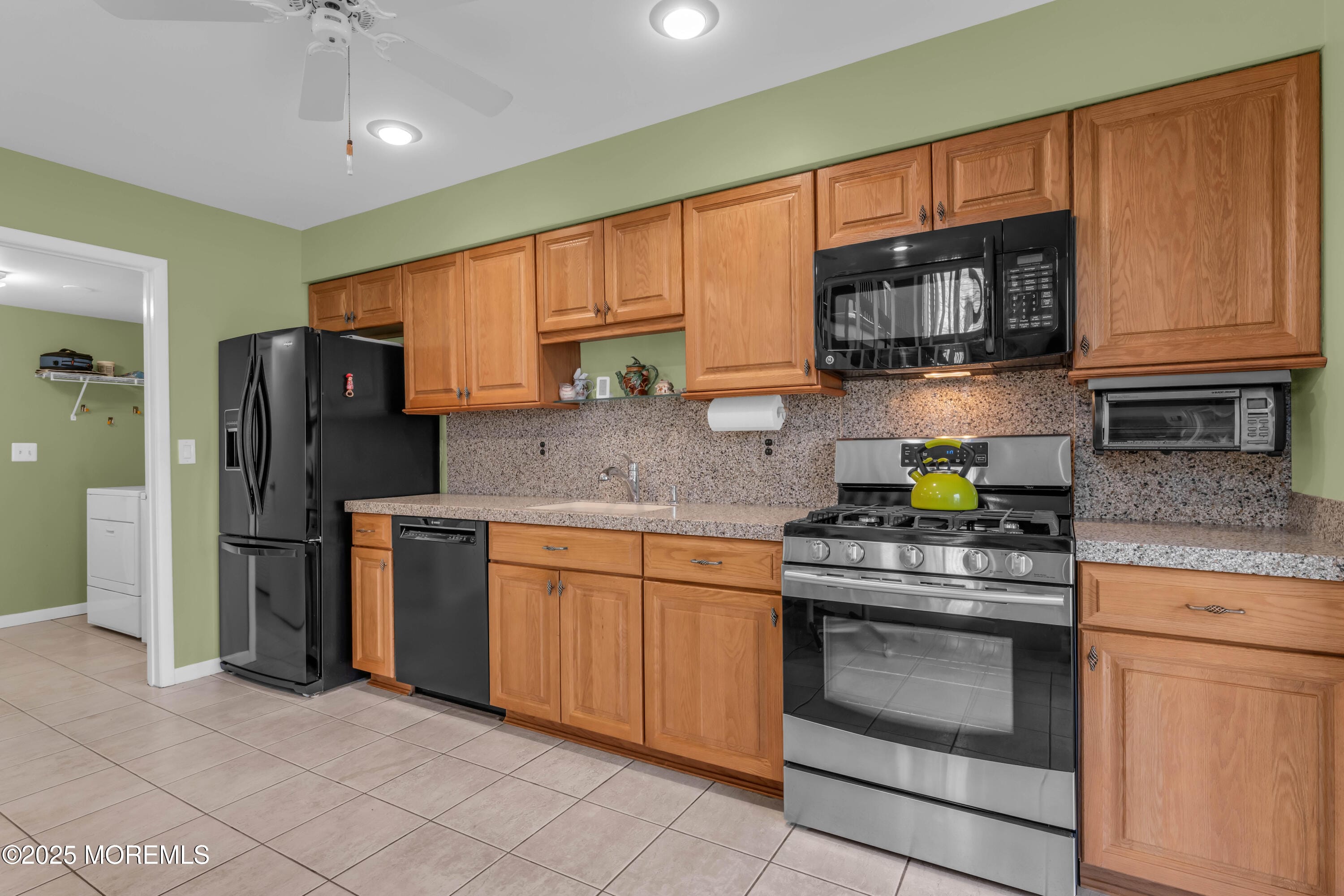 55 Cotswold Circle Image 2