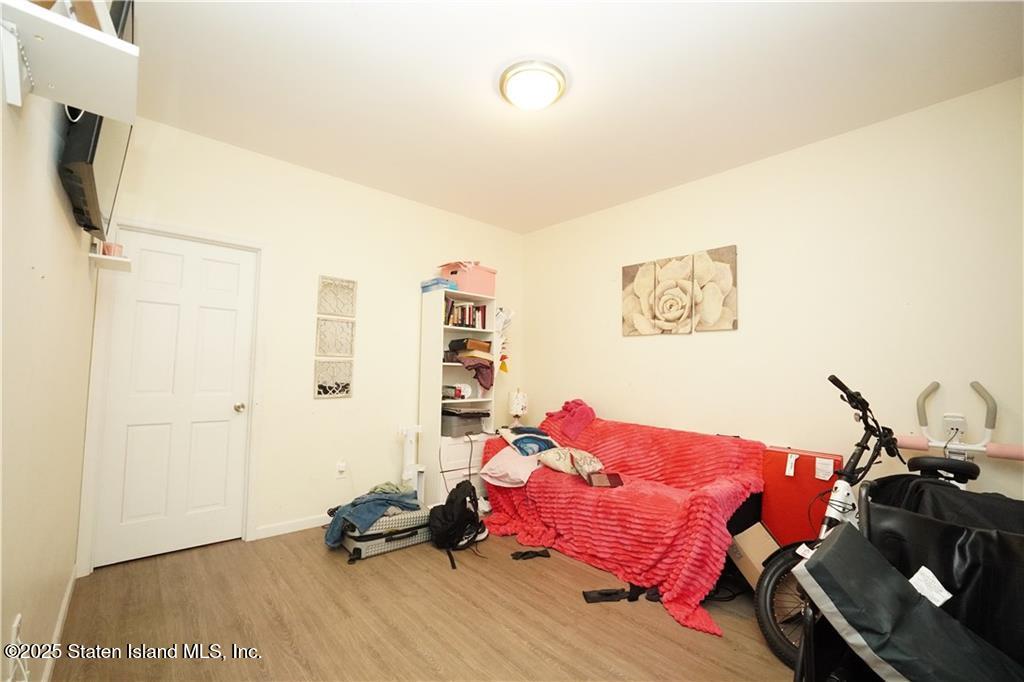 1941 Cropsey Avenue Image 4