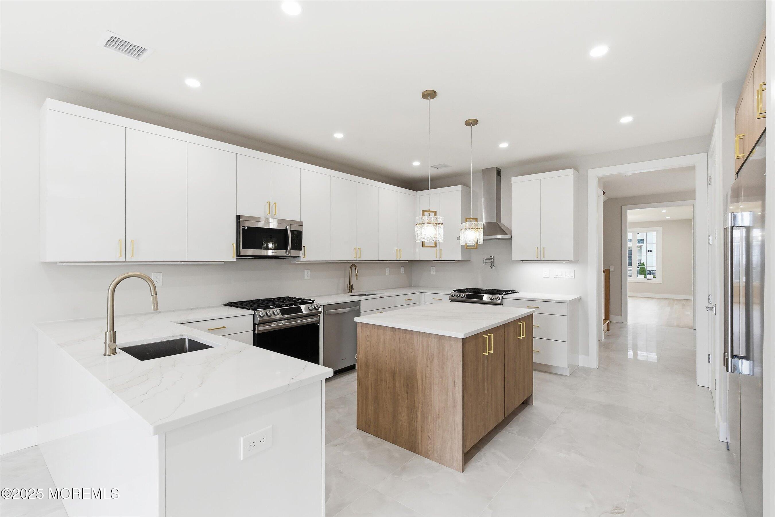 14 Blue River Way, Lakewood, NJ, 08701 image 20