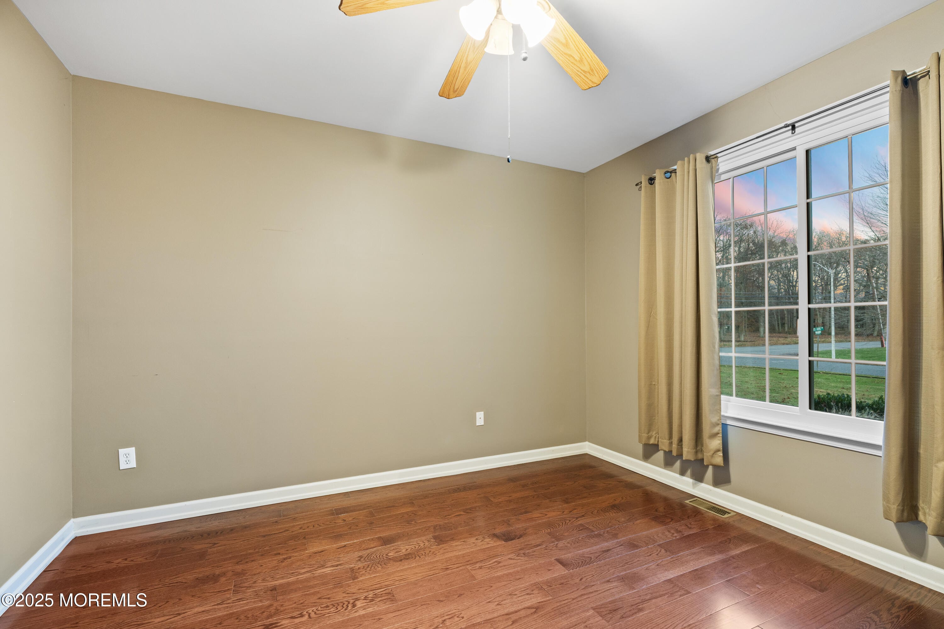 4 Belaire Drive, Jackson, NJ, 08527 image 17