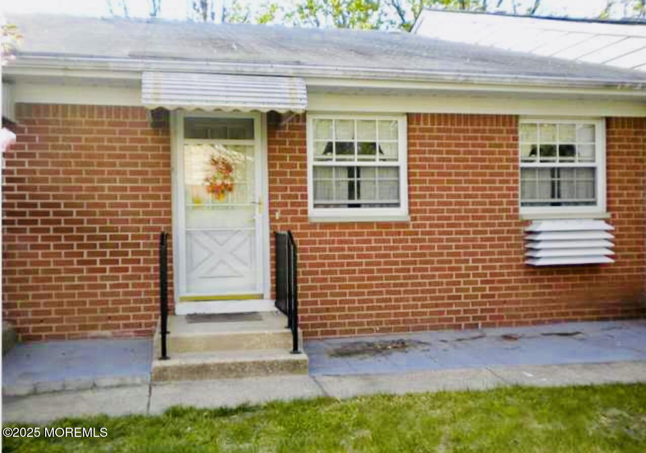 9 Hamilton Lane C, Whiting, NJ, 08759