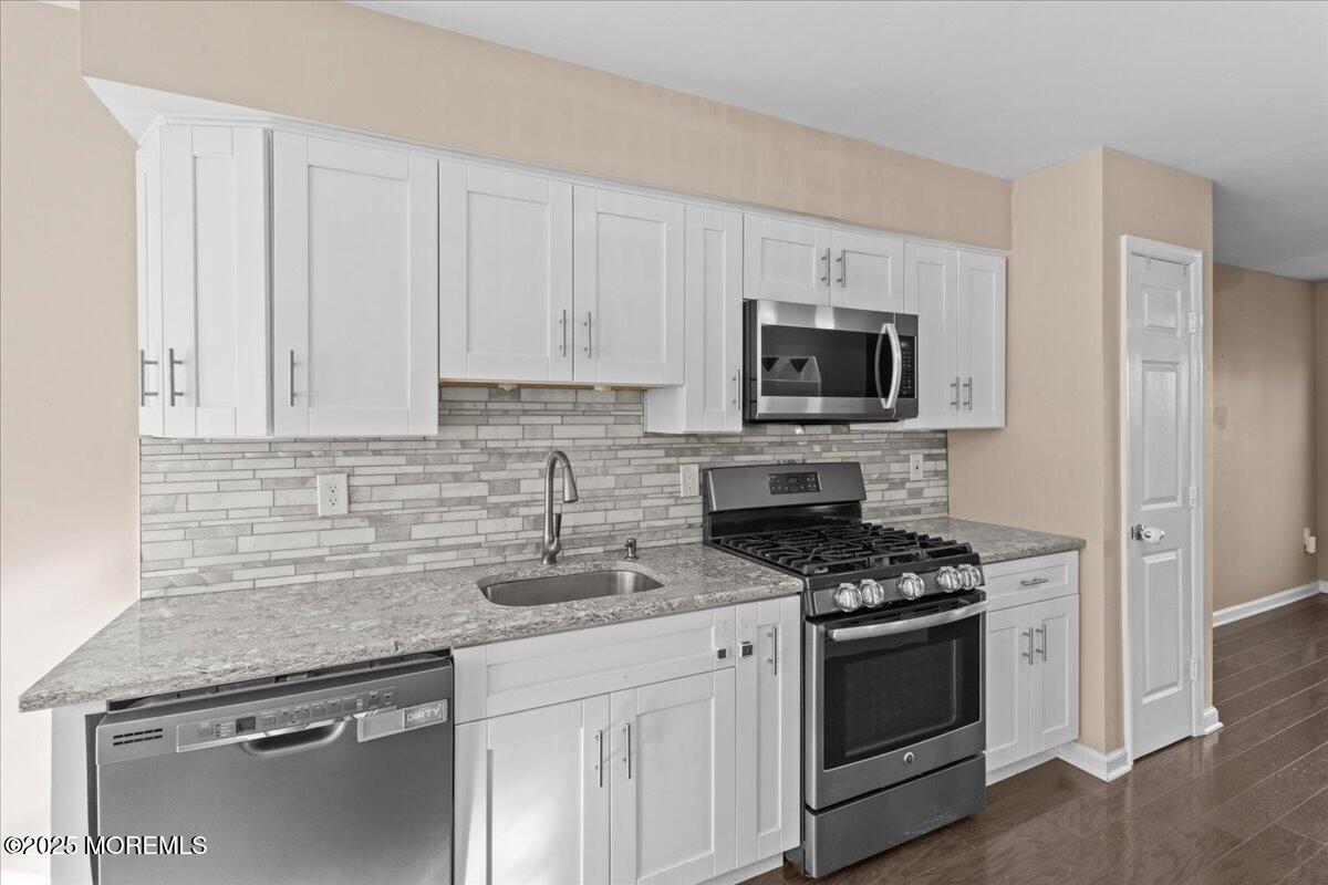 603 Zinnia Court Image 4