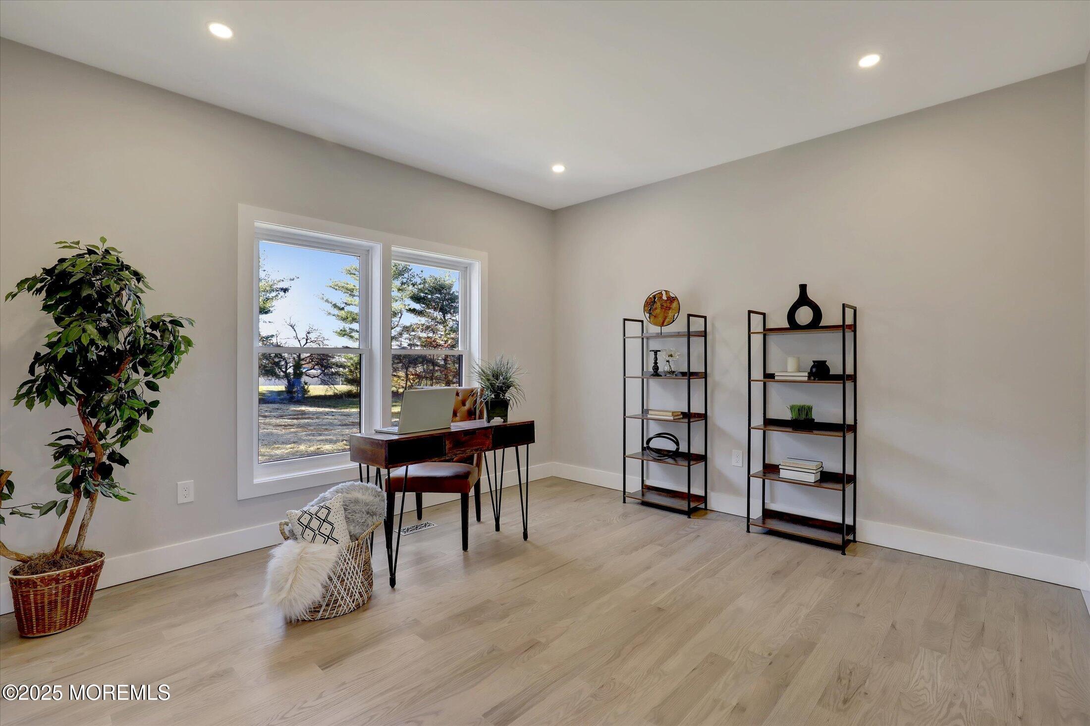 750 Holmdel Road, Holmdel, NJ, 07733