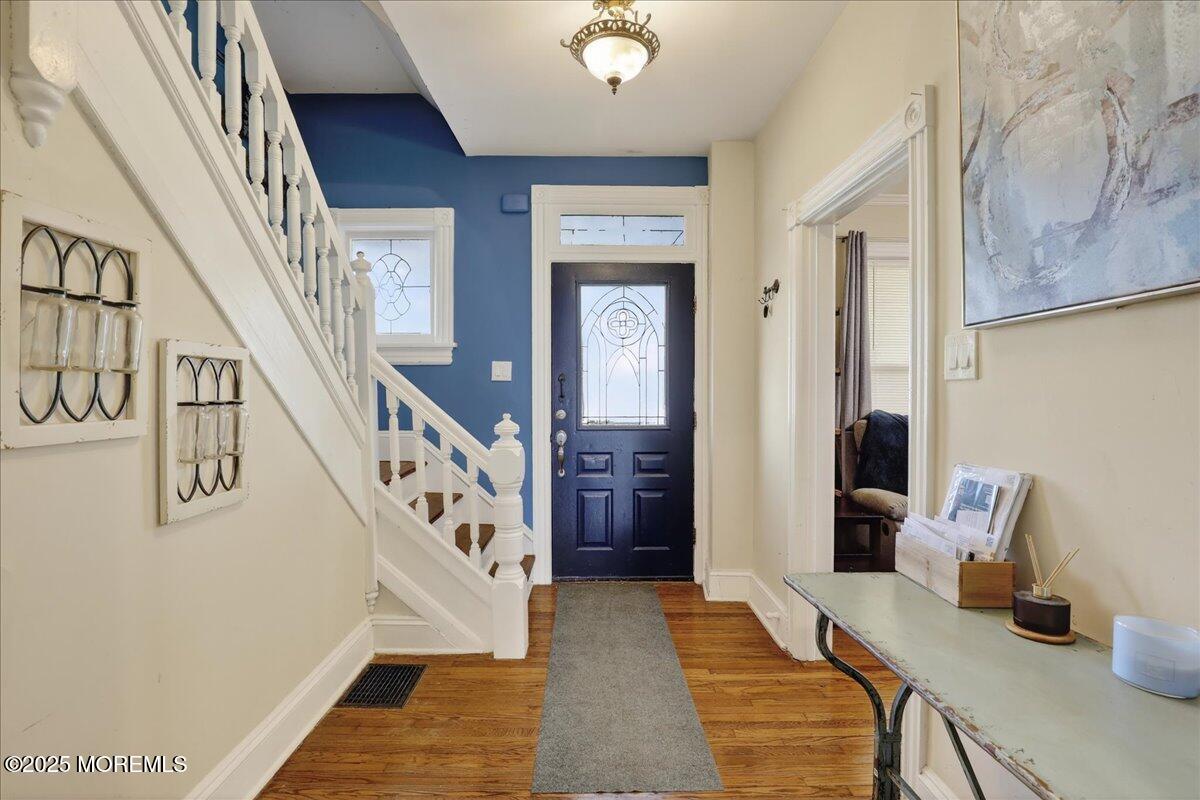 52 Manalapan Avenue Image 5