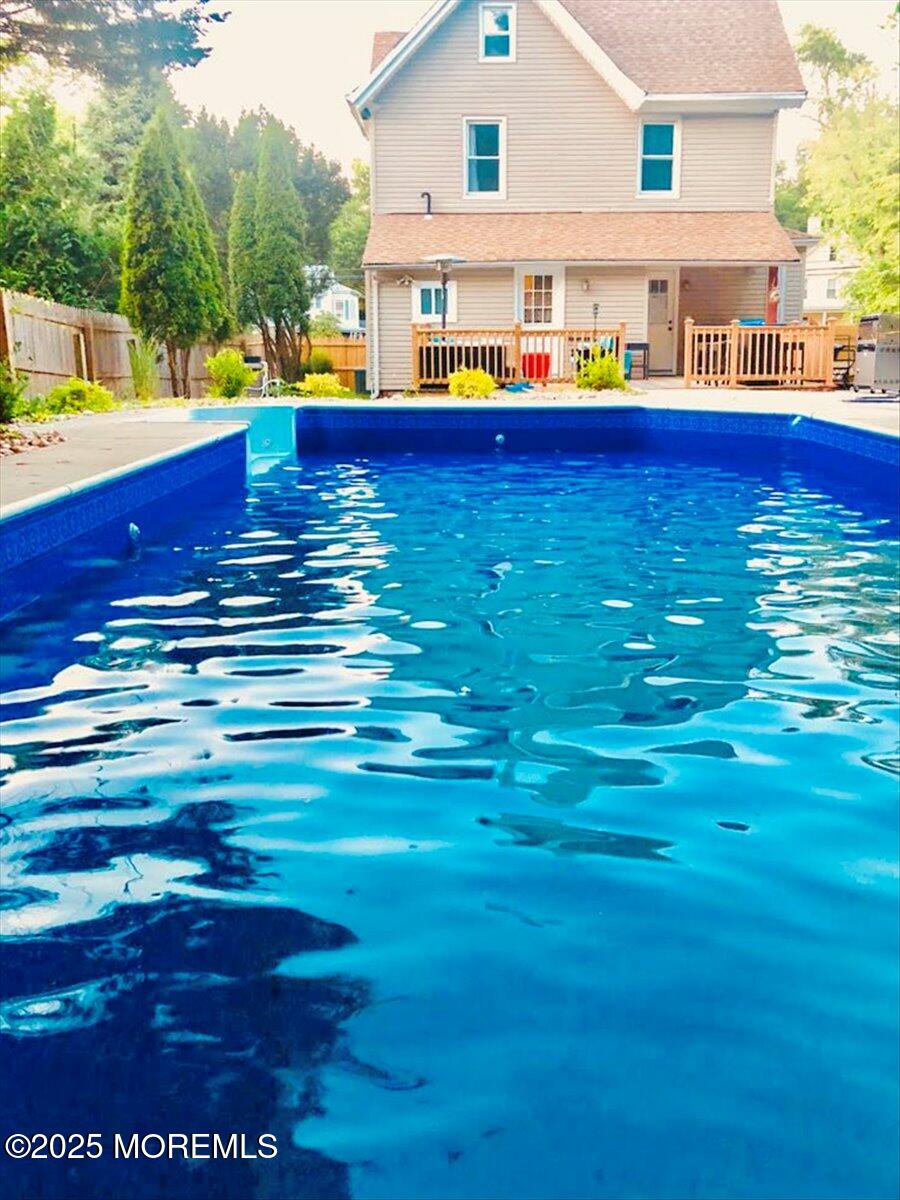 52 Manalapan Avenue Image 4