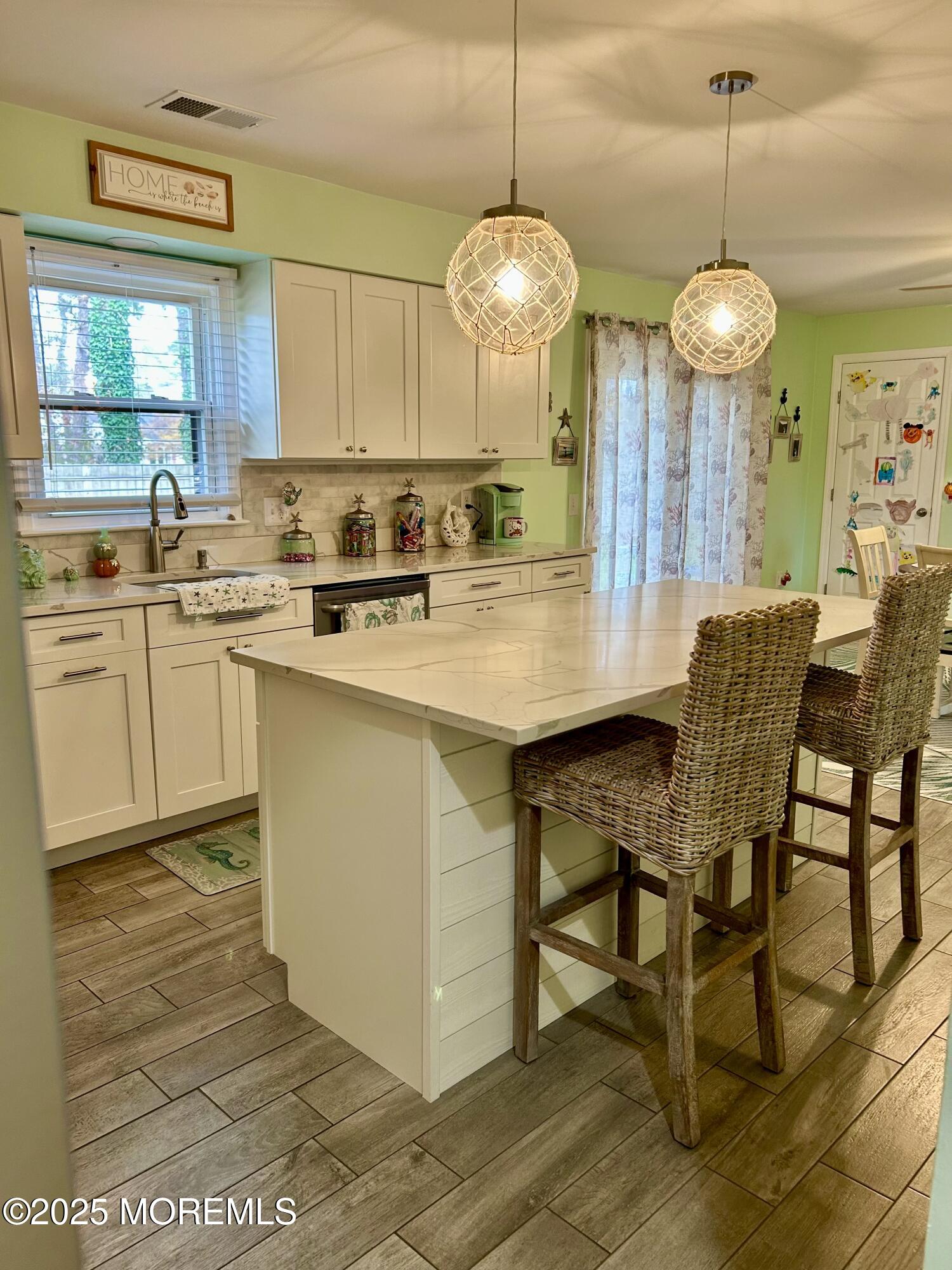 1517 5th Avenue Image 3