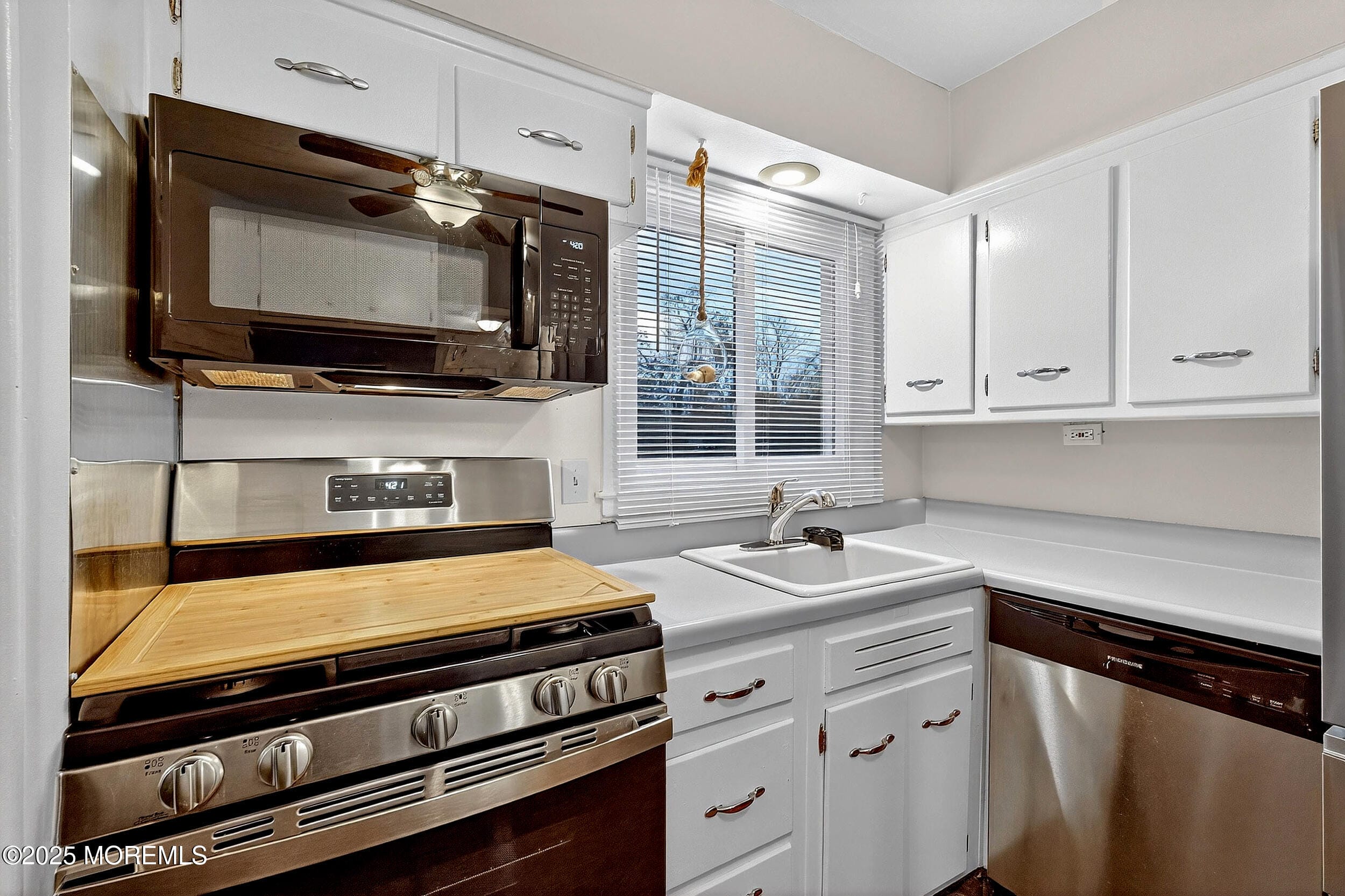 26 Pinebrook Drive, Neptune Township, NJ, 07753 image 7