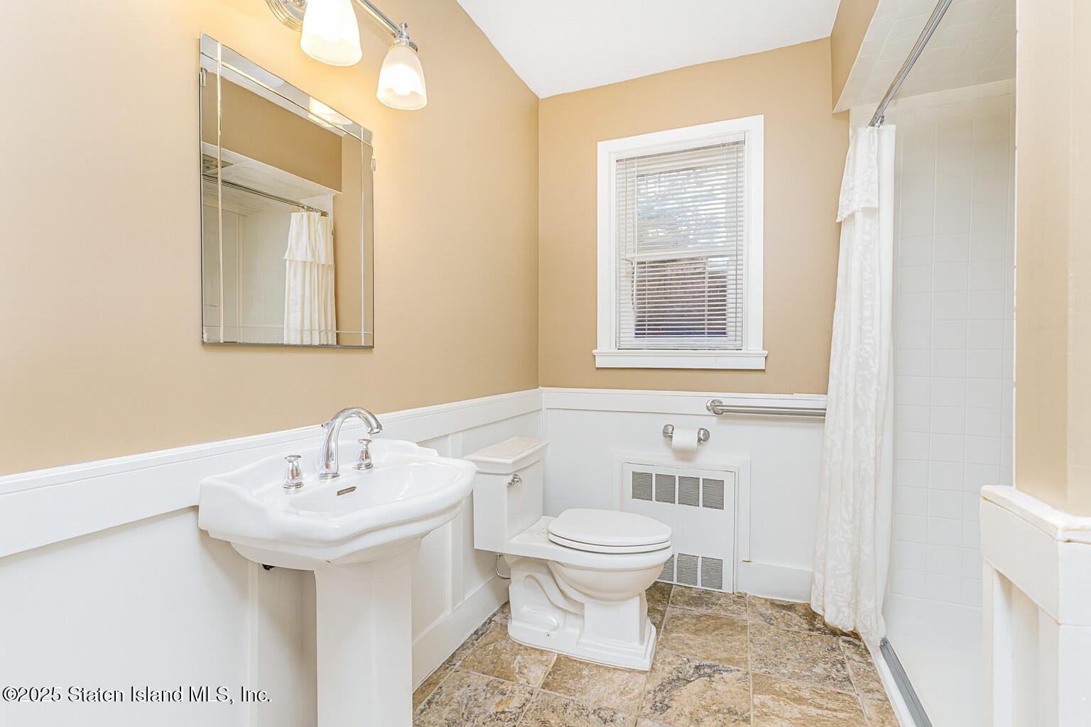 35 Shawnee Street, Staten Island, NY, 10301 image 13