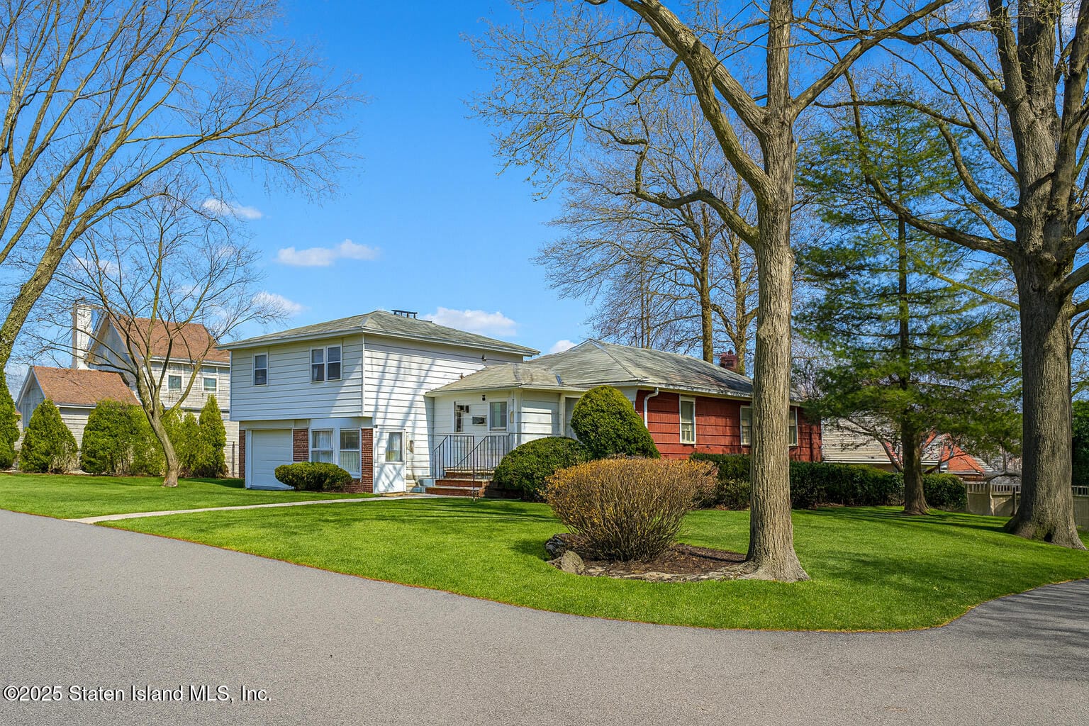 35 Shawnee Street Image 3