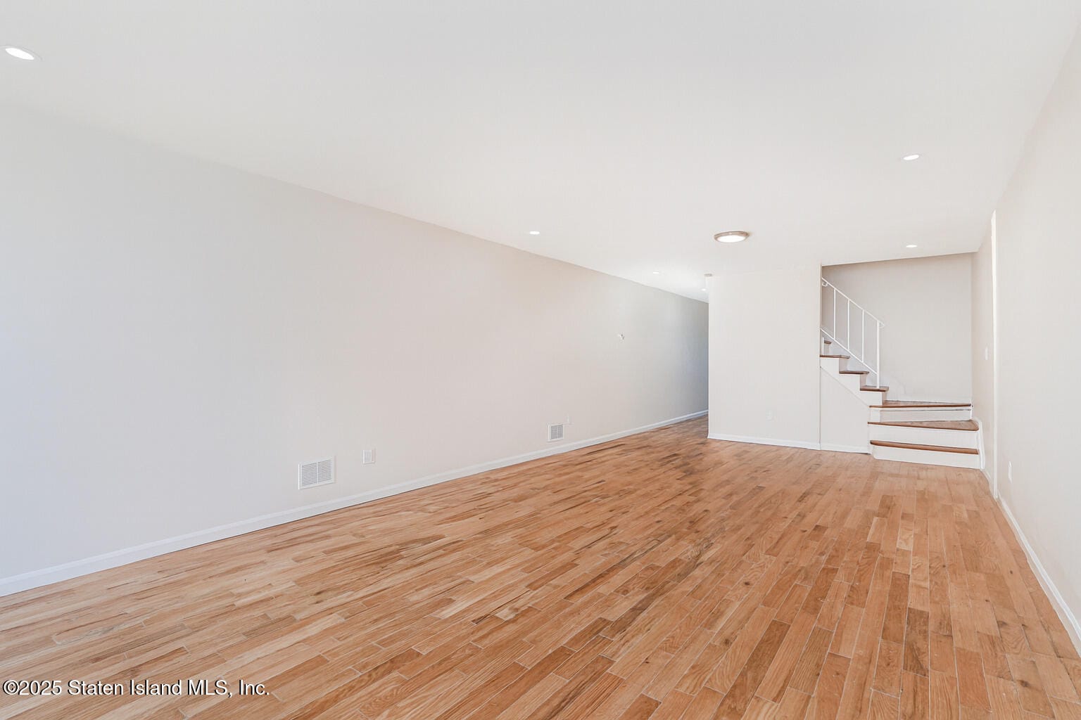 23 Kansas Avenue, Staten Island, NY, 10305 image 9