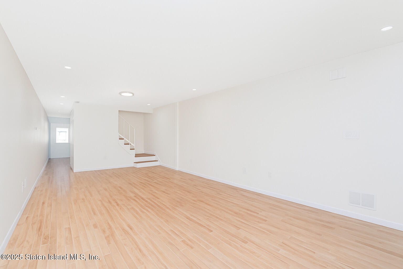 23 Kansas Avenue, Staten Island, NY, 10305 image 10