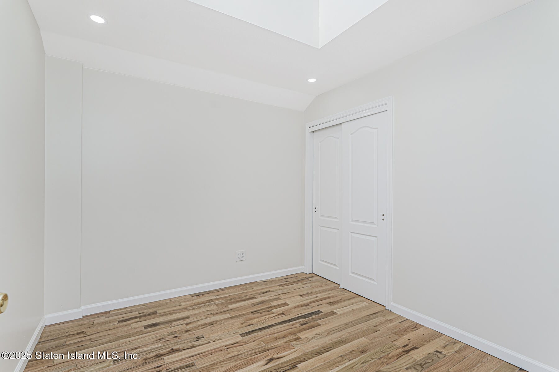 23 Kansas Avenue, Staten Island, NY, 10305 image 15