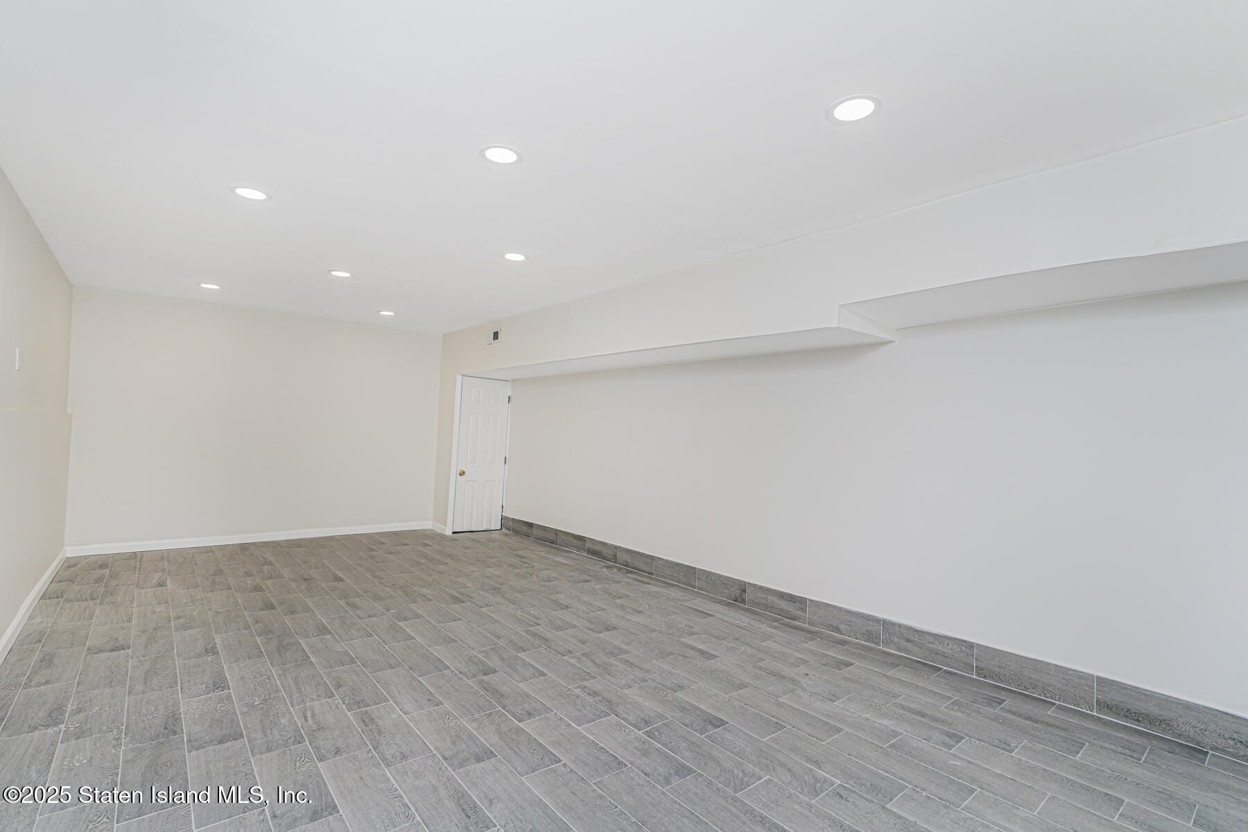 23 Kansas Avenue, Staten Island, NY, 10305 image 21