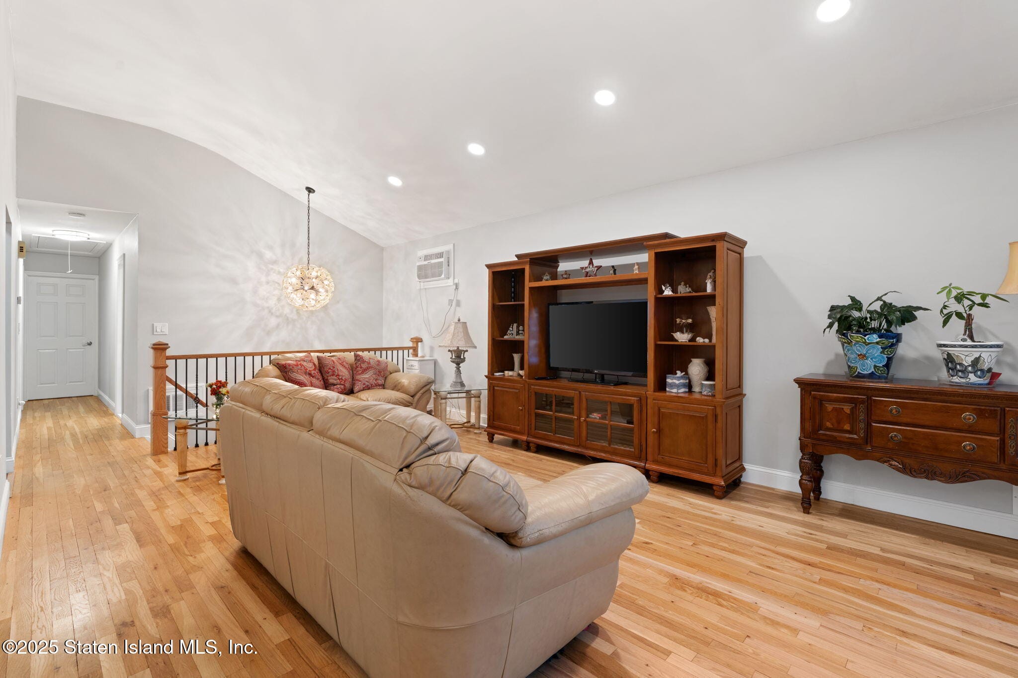 20 Helene Court Image 4