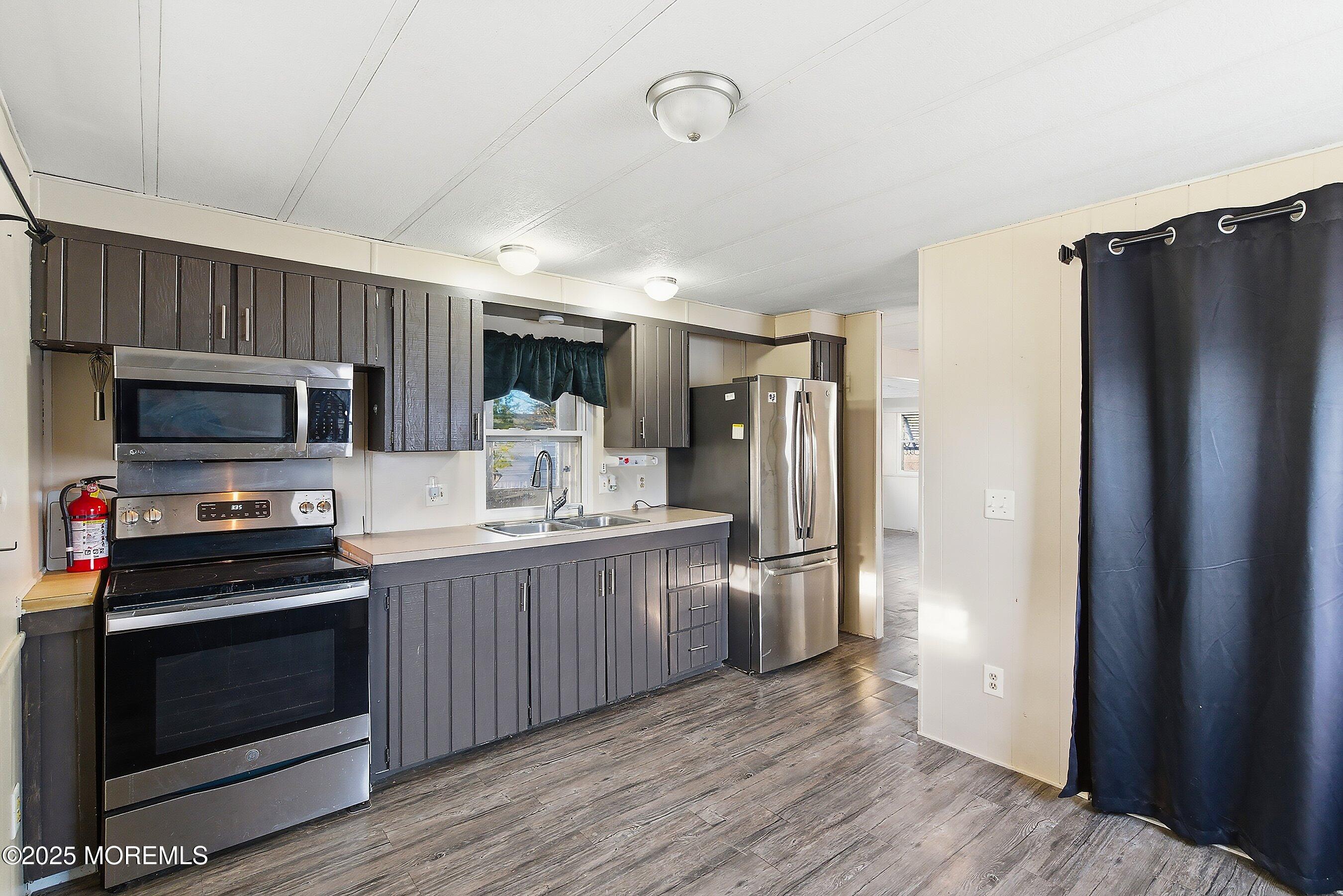 27 Martin Drive, Whiting, NJ, 08759 image 6