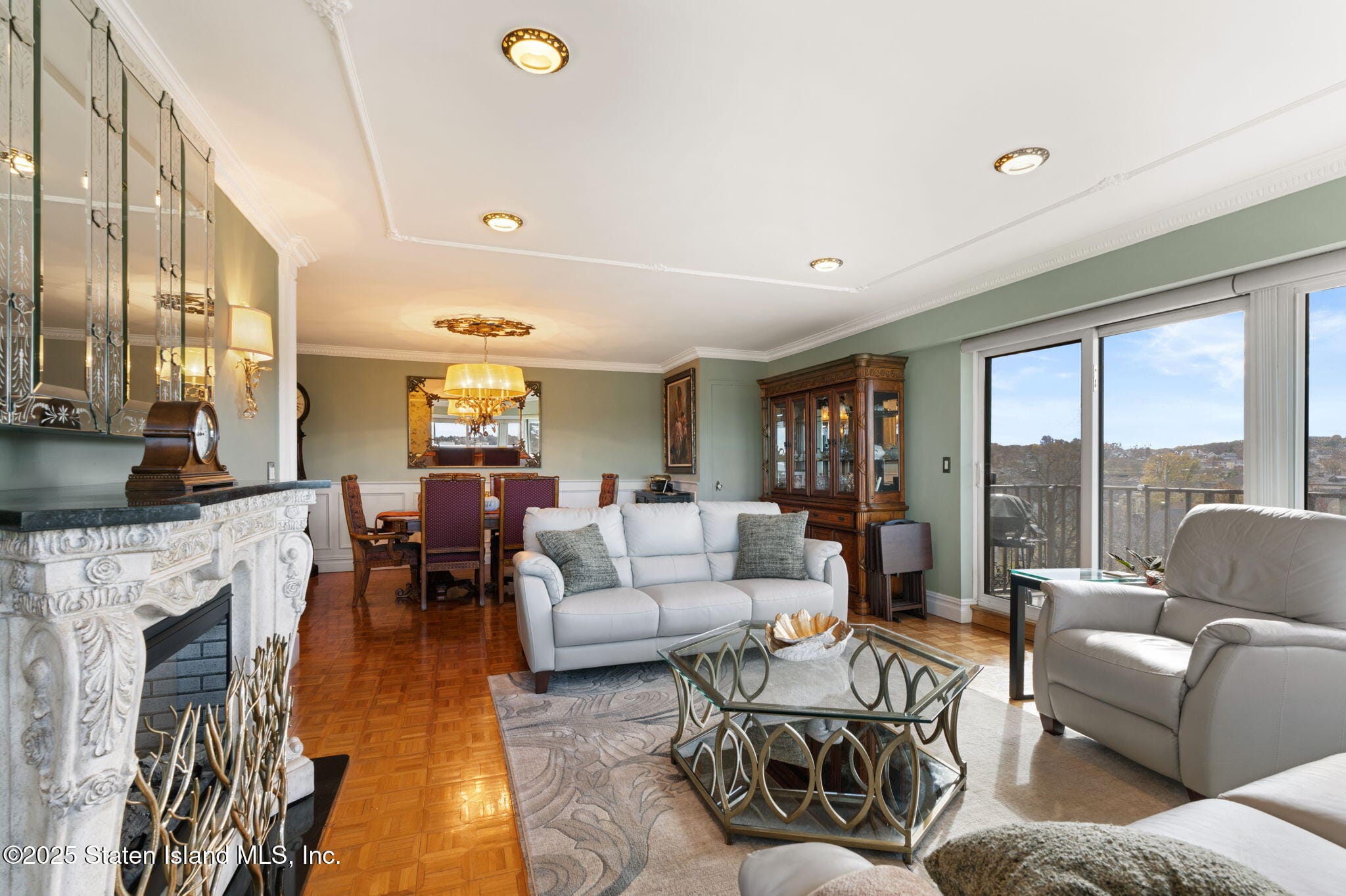 31 Hylan Boulevard 6d Image 4